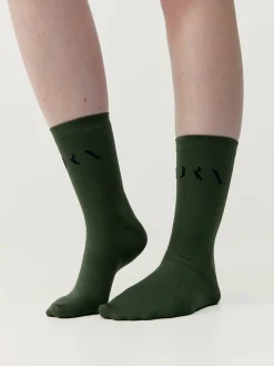 Born Living Yoga Acari Socks Deep Kaki><noscript><img width=