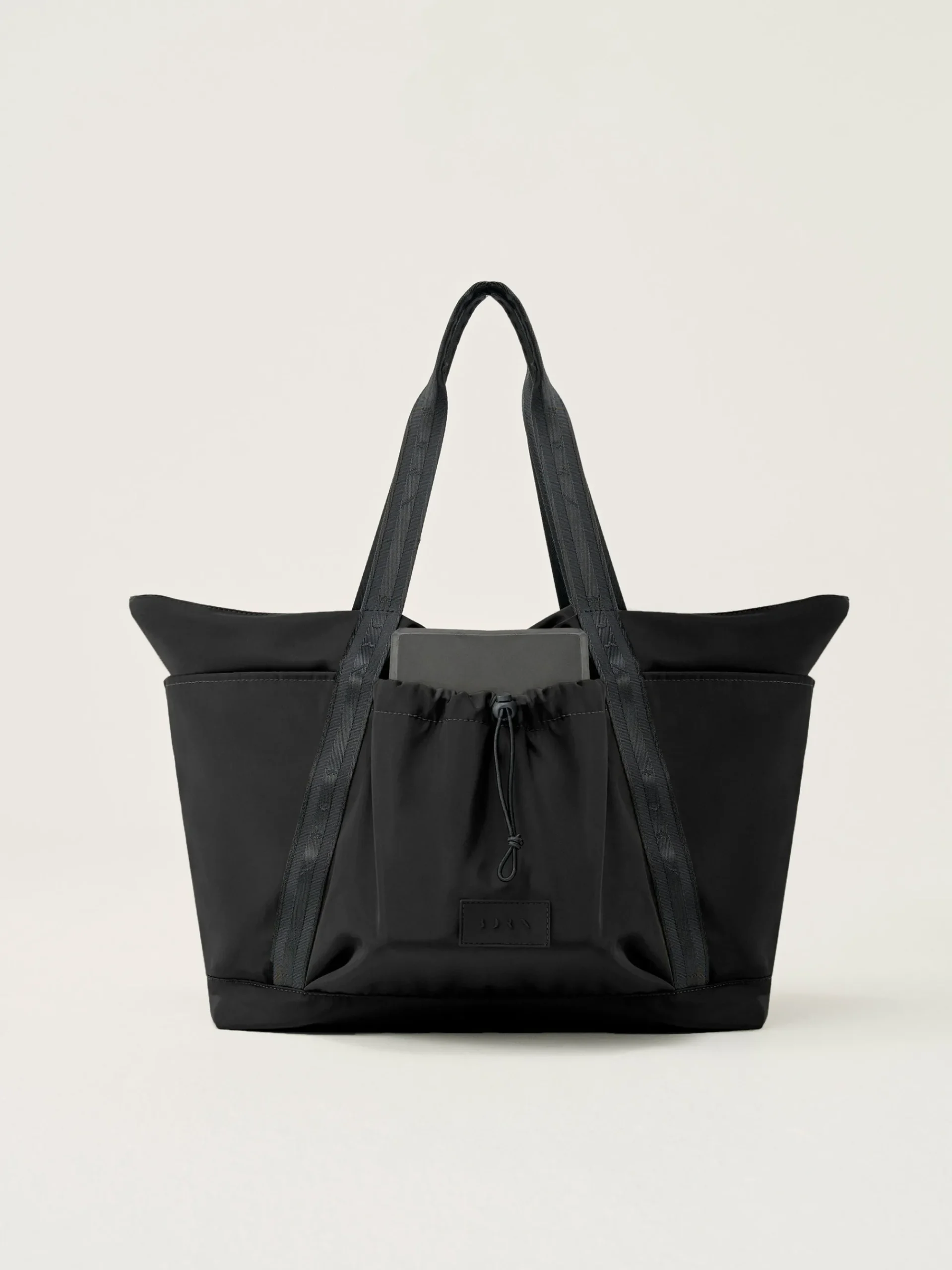 Born Living Yoga Bag Away Black>Mujer Accesorios