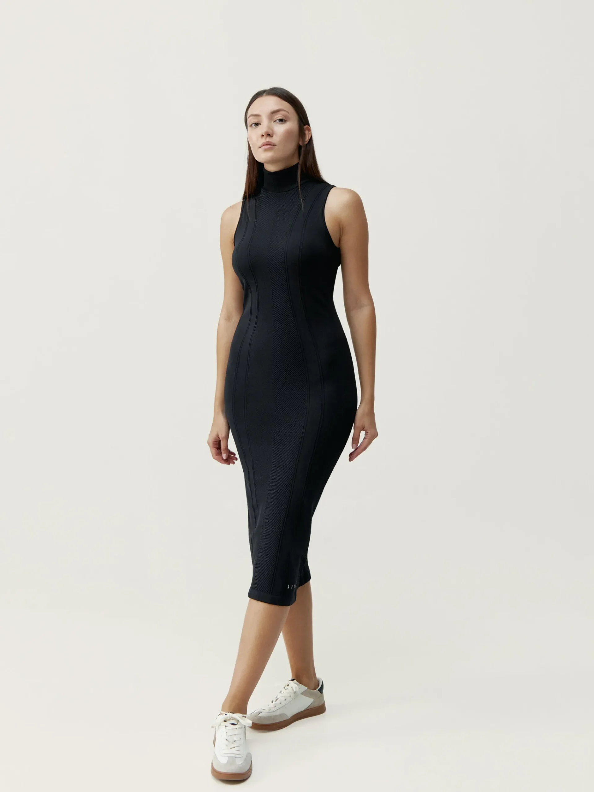 Born Living Yoga Dress India Black>Mujer Monos · Vestidos · Bodies