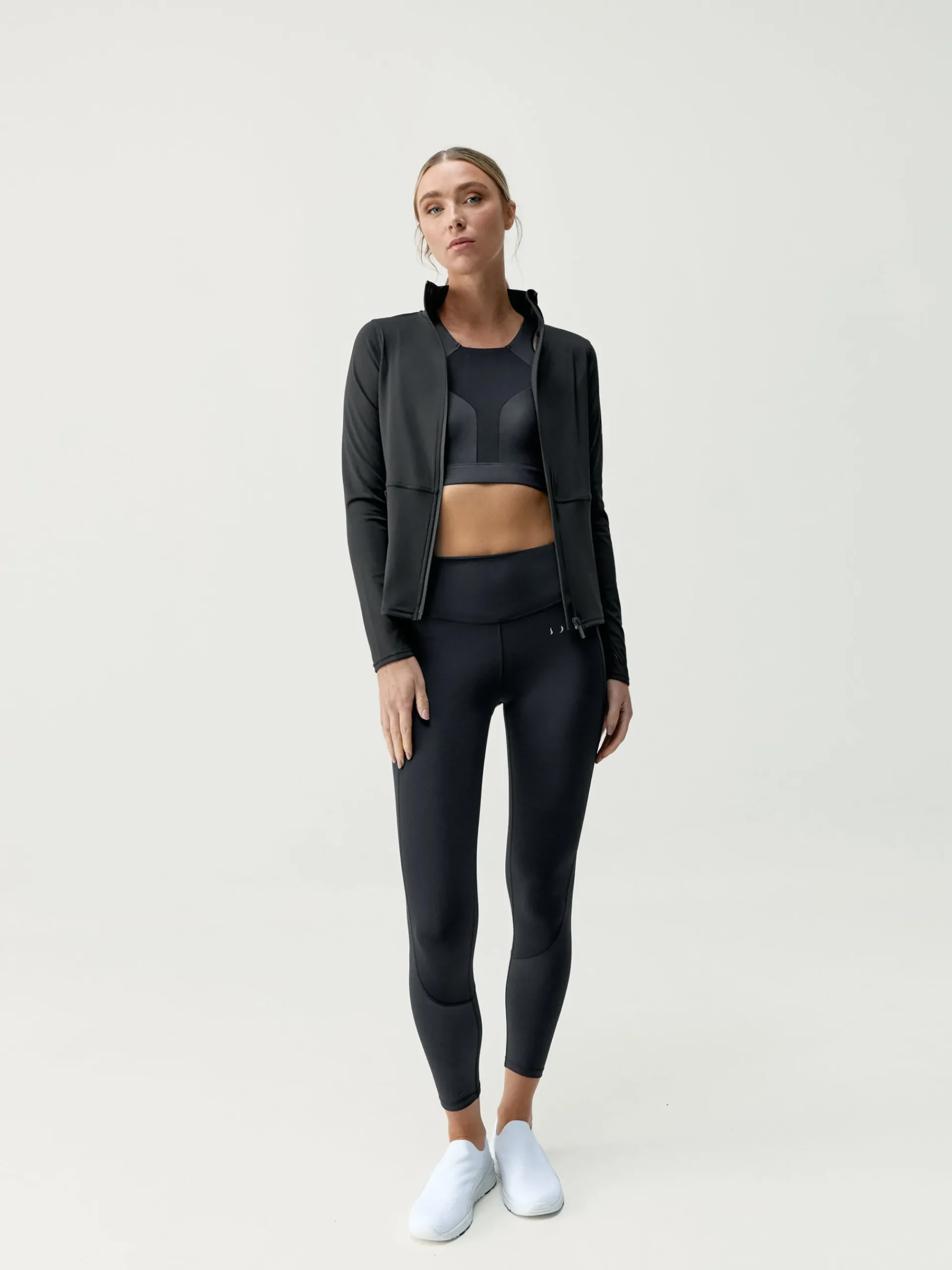 Born Living Yoga Jacket Ivet Black>Mujer Chaquetas · Abrigos|Sudaderas