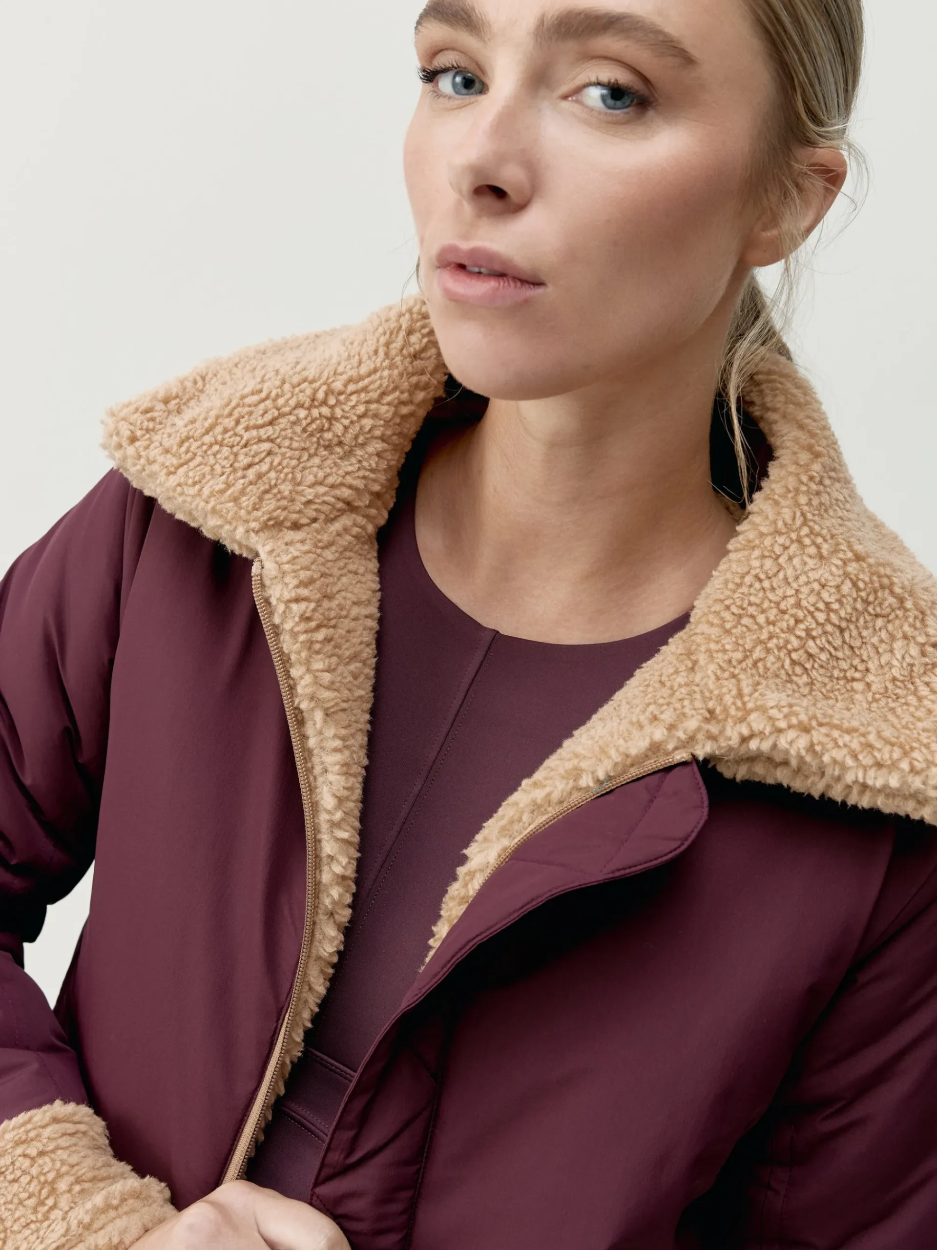 Born Living Yoga Jacket Umiko Dark Cherry/Camel>Mujer Chaquetas · Abrigos