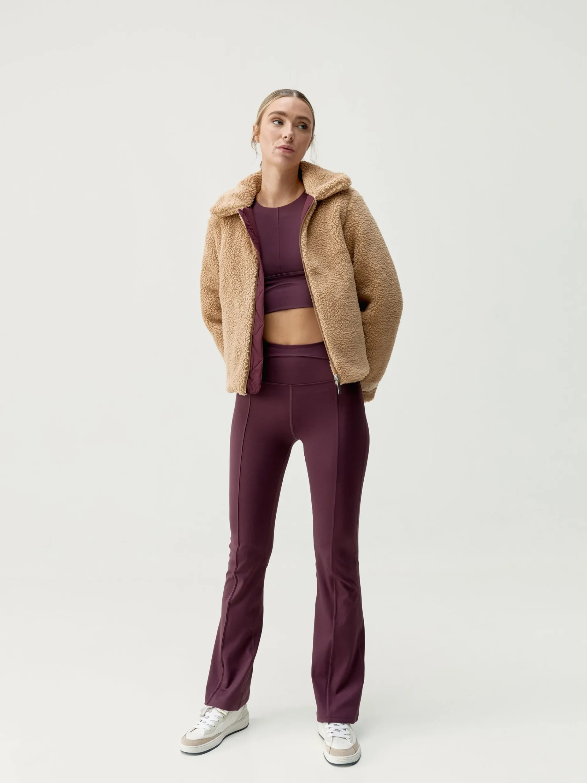 Born Living Yoga Jacket Umiko Dark Cherry/Camel>Mujer Chaquetas · Abrigos