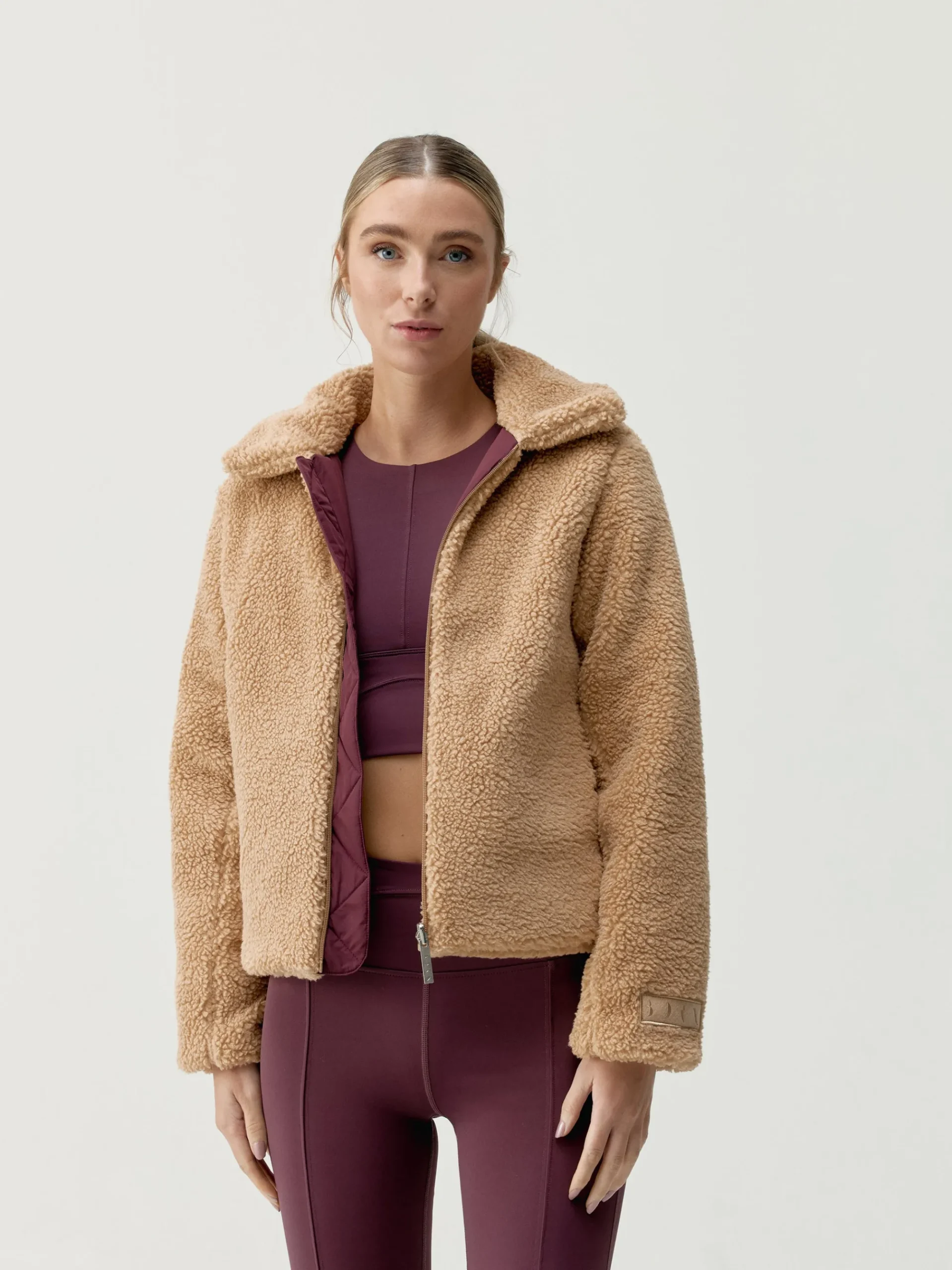 Born Living Yoga Jacket Umiko Dark Cherry/Camel>Mujer Chaquetas · Abrigos