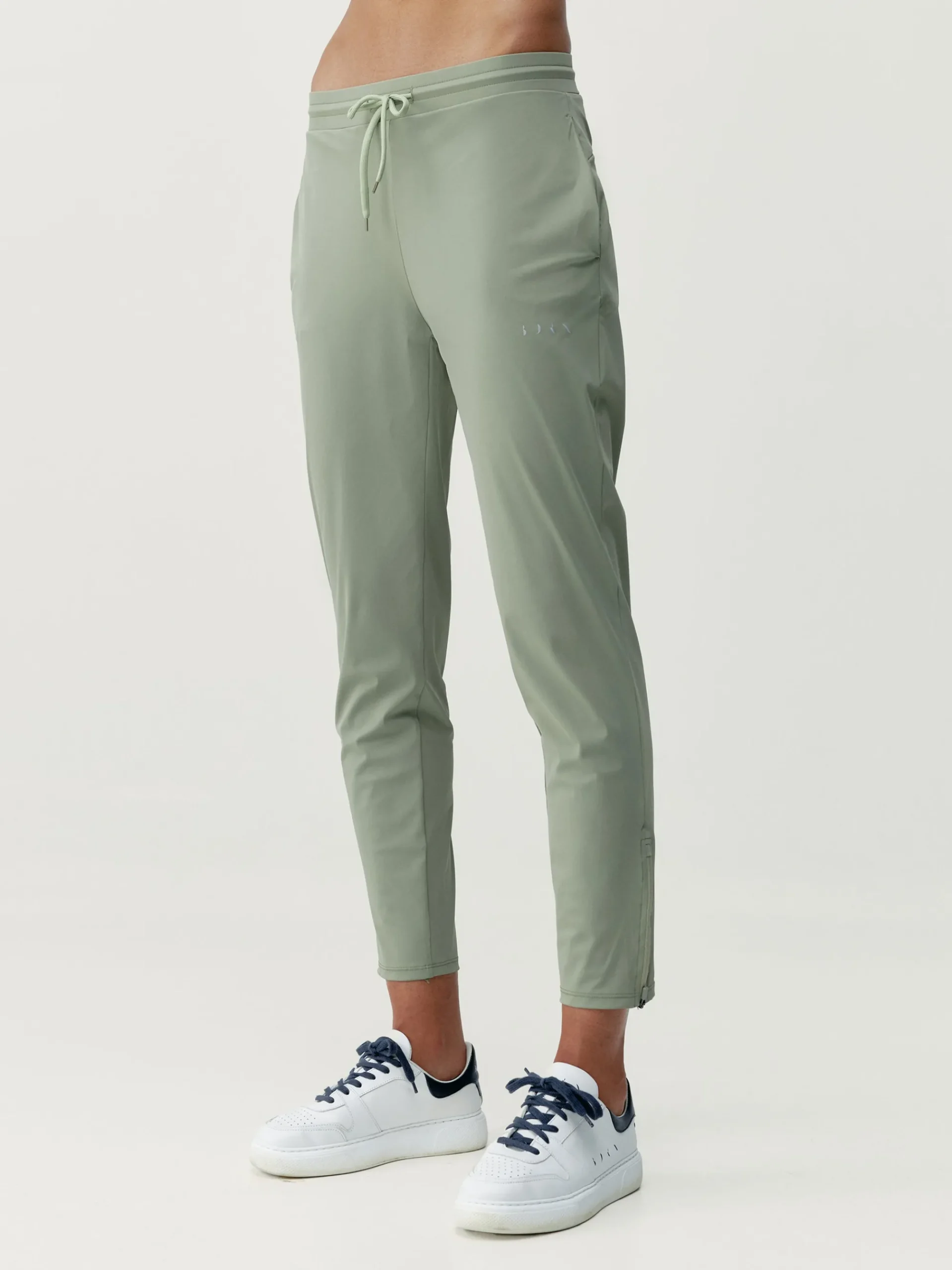 Born Living Yoga Jogger Airla Camuflaje>Mujer Pantalones · Joggers