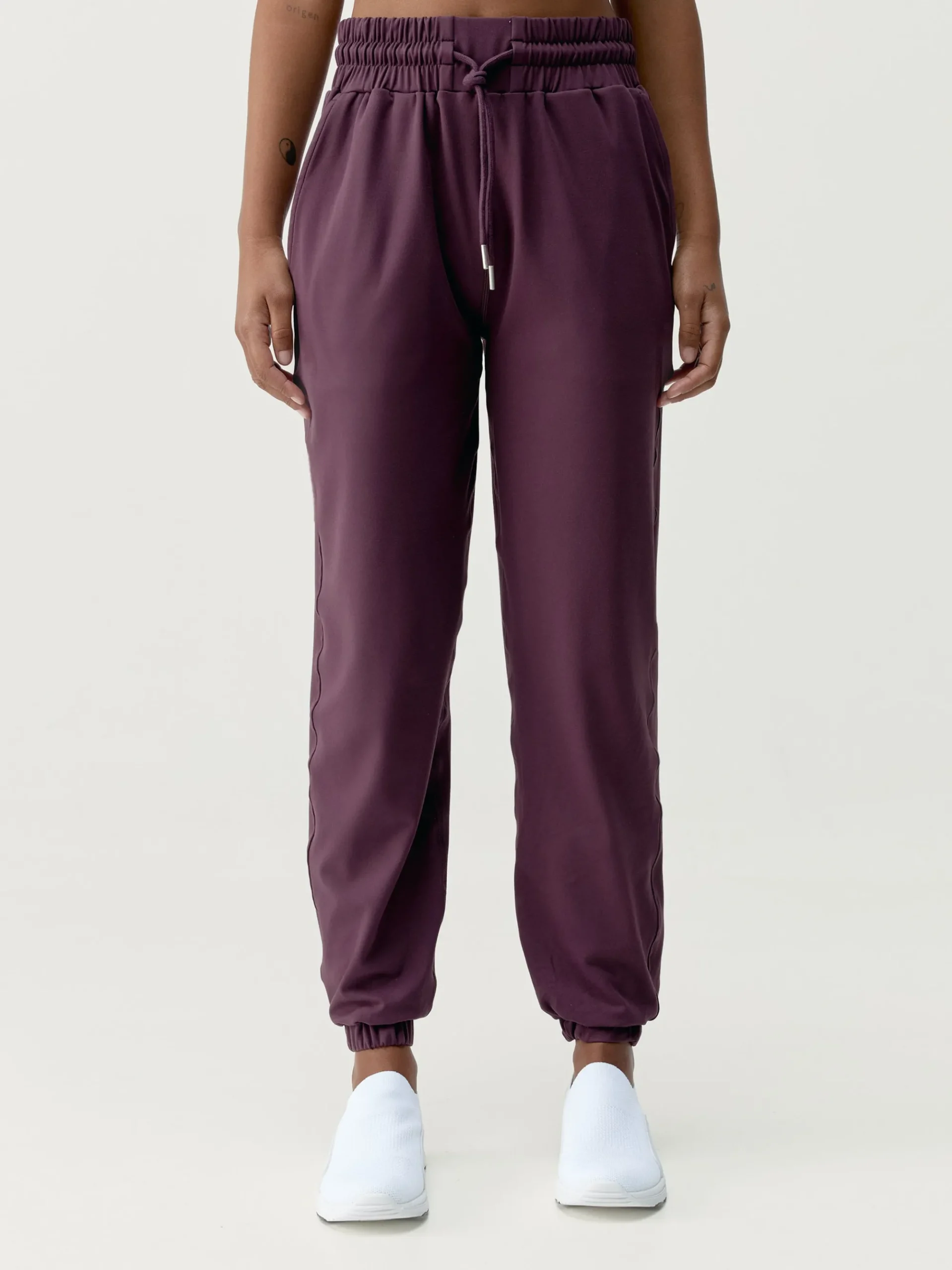 Born Living Yoga Jogger Camille Dark Cherry>Mujer Pantalones · Joggers