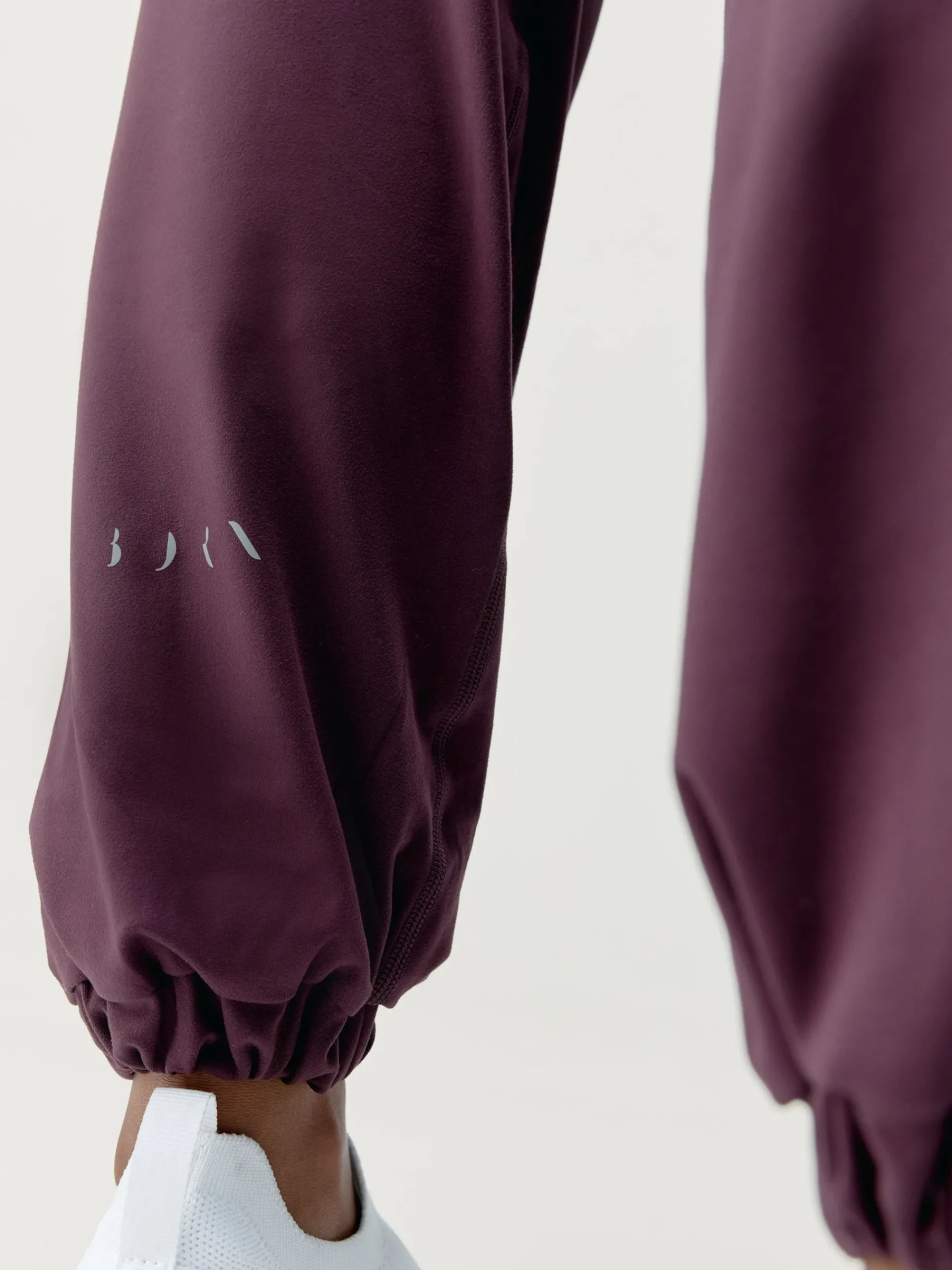 Born Living Yoga Jogger Camille Dark Cherry>Mujer Pantalones · Joggers