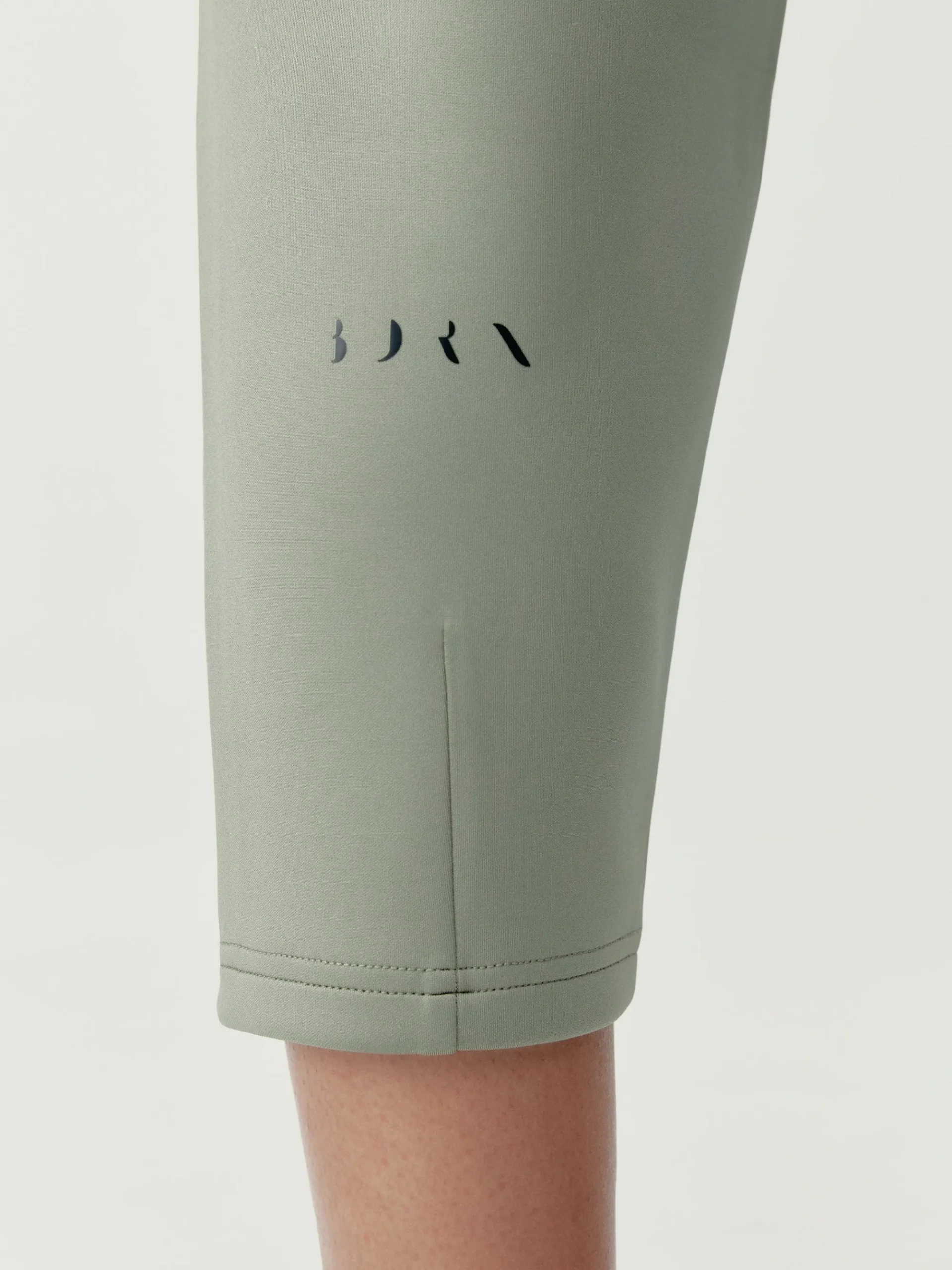 Born Living Yoga Jogger Isolde Camuflaje>Mujer Pantalones · Joggers