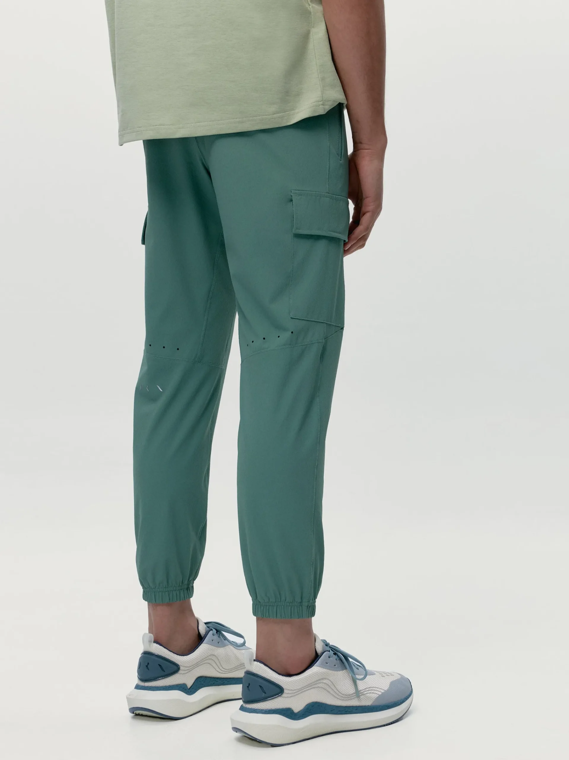 Born Living Yoga Jogger Minho Asparagus>Hombre Pantalones · Joggers