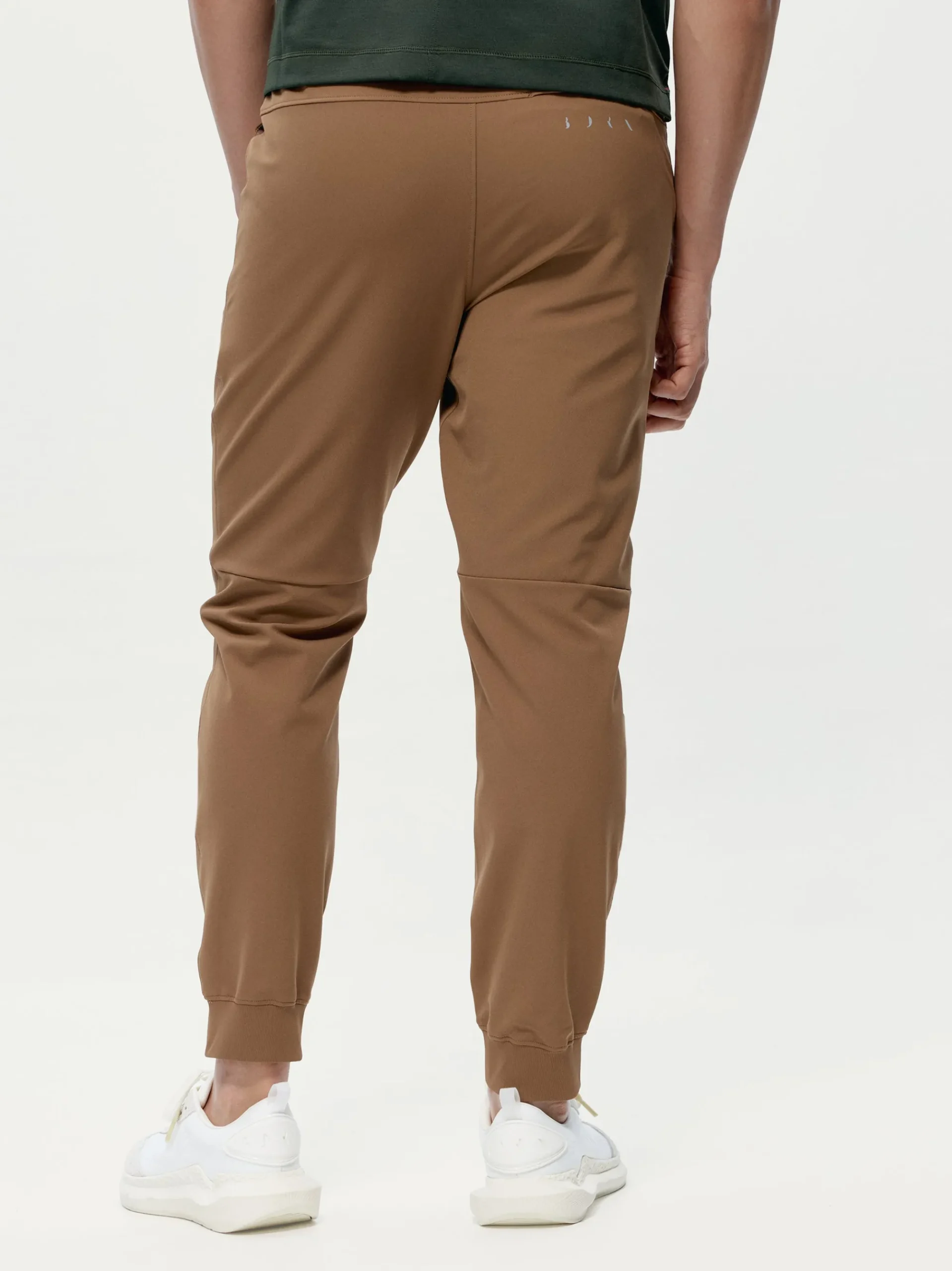 Born Living Yoga Jogger Tiber Chestnut>Hombre Pantalones · Joggers