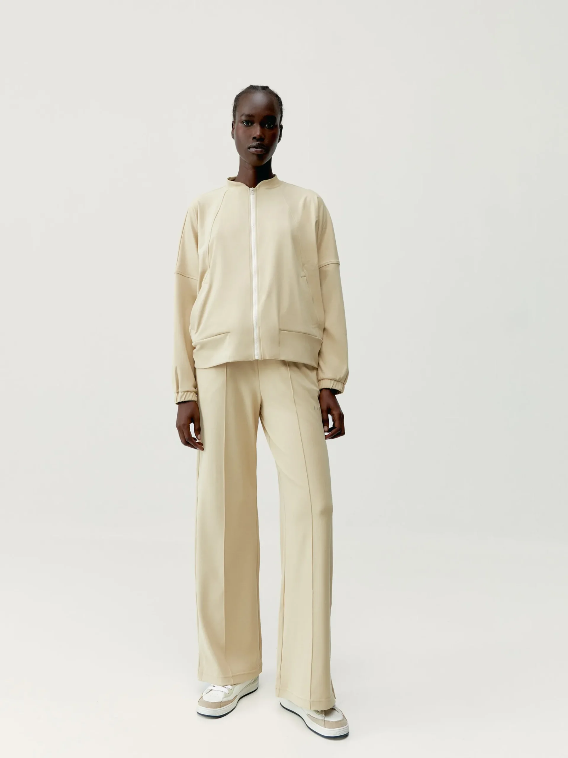 Born Living Yoga Pant Leila Beige>Mujer Pantalones · Joggers