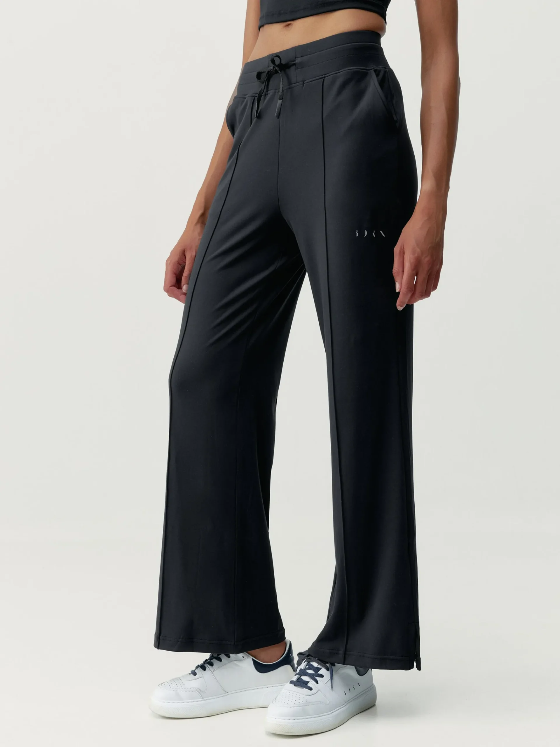 Born Living Yoga Pant Leila Black>Mujer Pantalones · Joggers