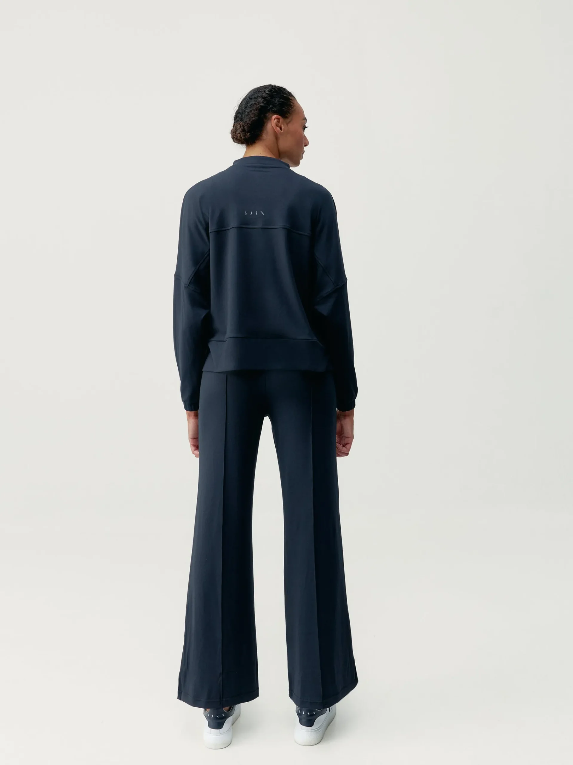 Born Living Yoga Pant Leila Black>Mujer Pantalones · Joggers
