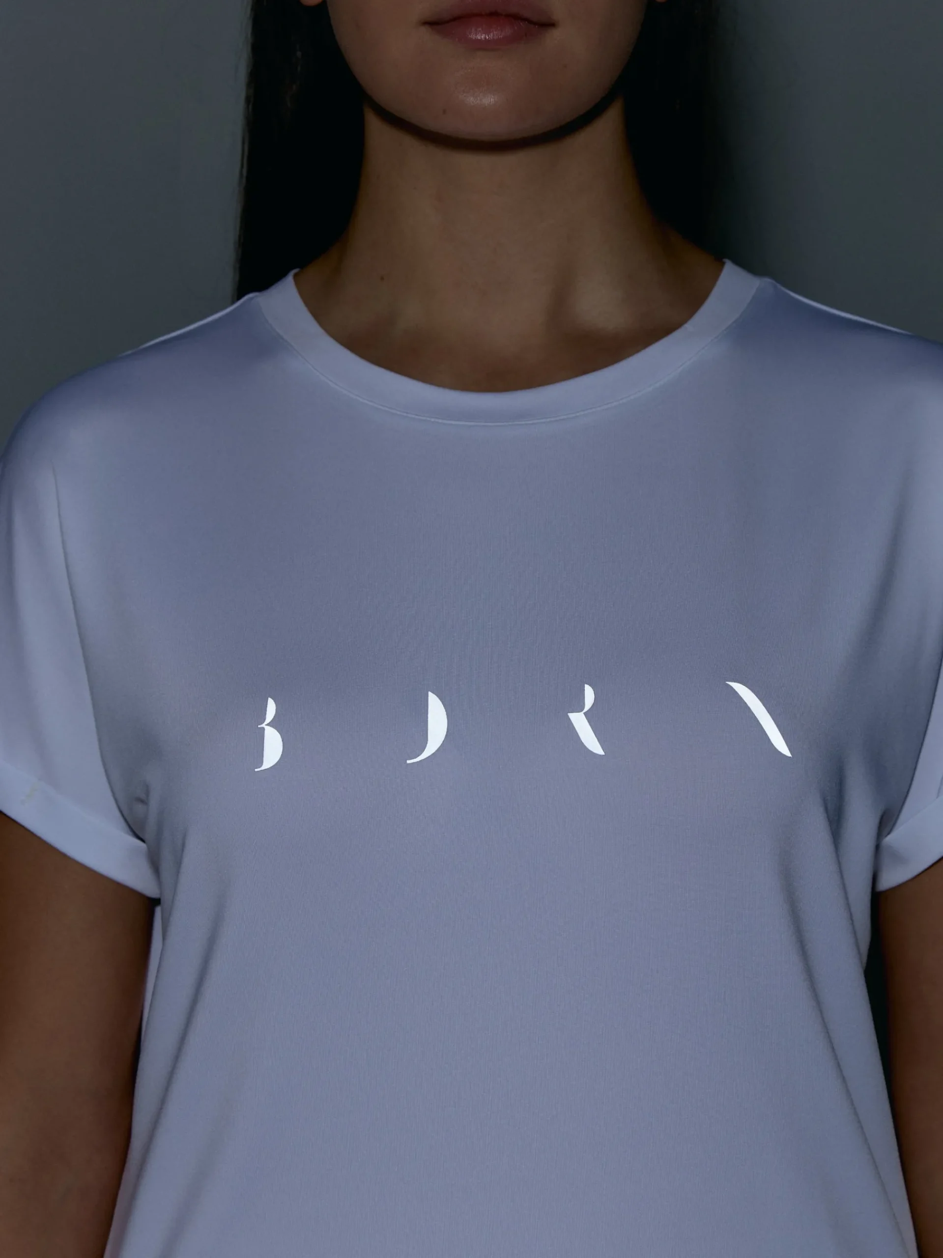Born Living Yoga Shirt Azami White>Mujer Camisetas