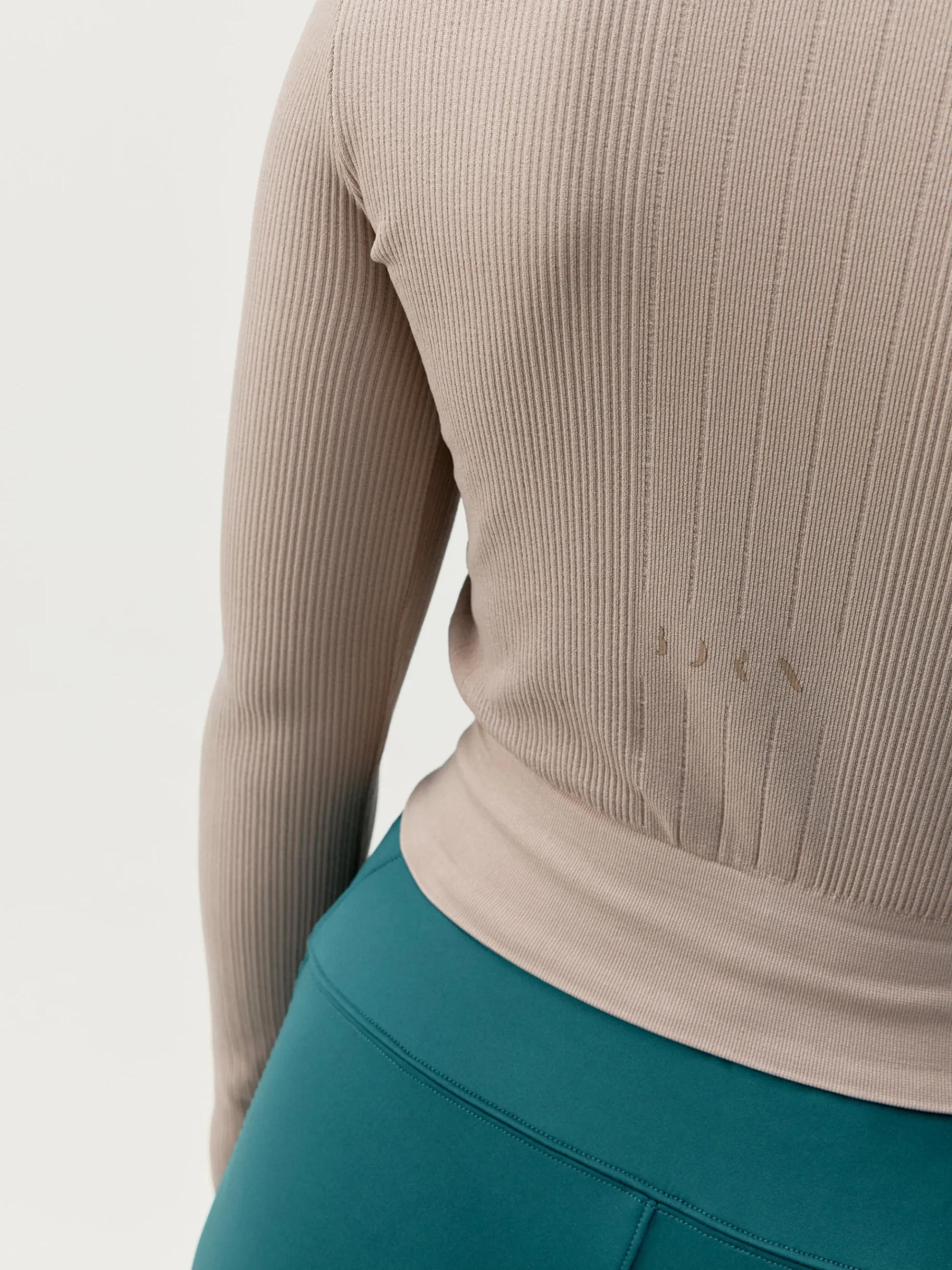 Born Living Yoga Shirt Veda Dark Grain>Mujer Camisetas