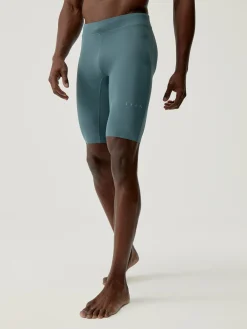 Born Living Yoga Short Bay Grey Green>Hombre Mallas Deportivas