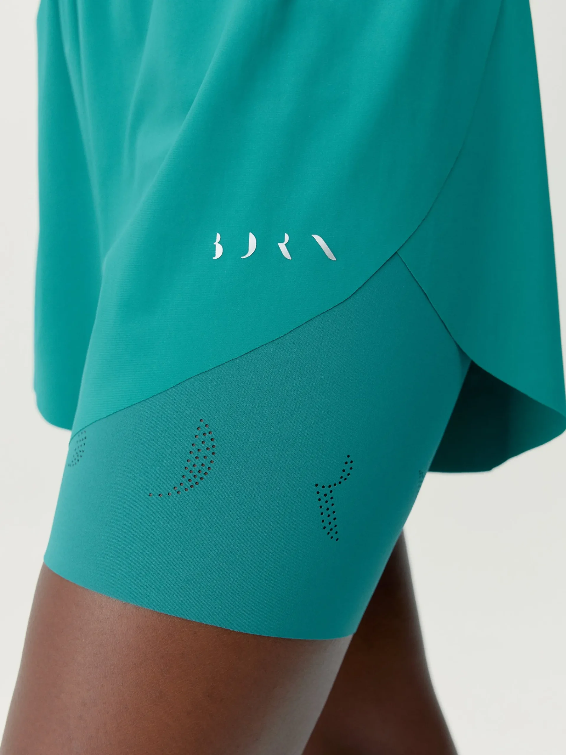 Born Living Yoga Short Bikila Biscay Green>Mujer Shorts · Faldas