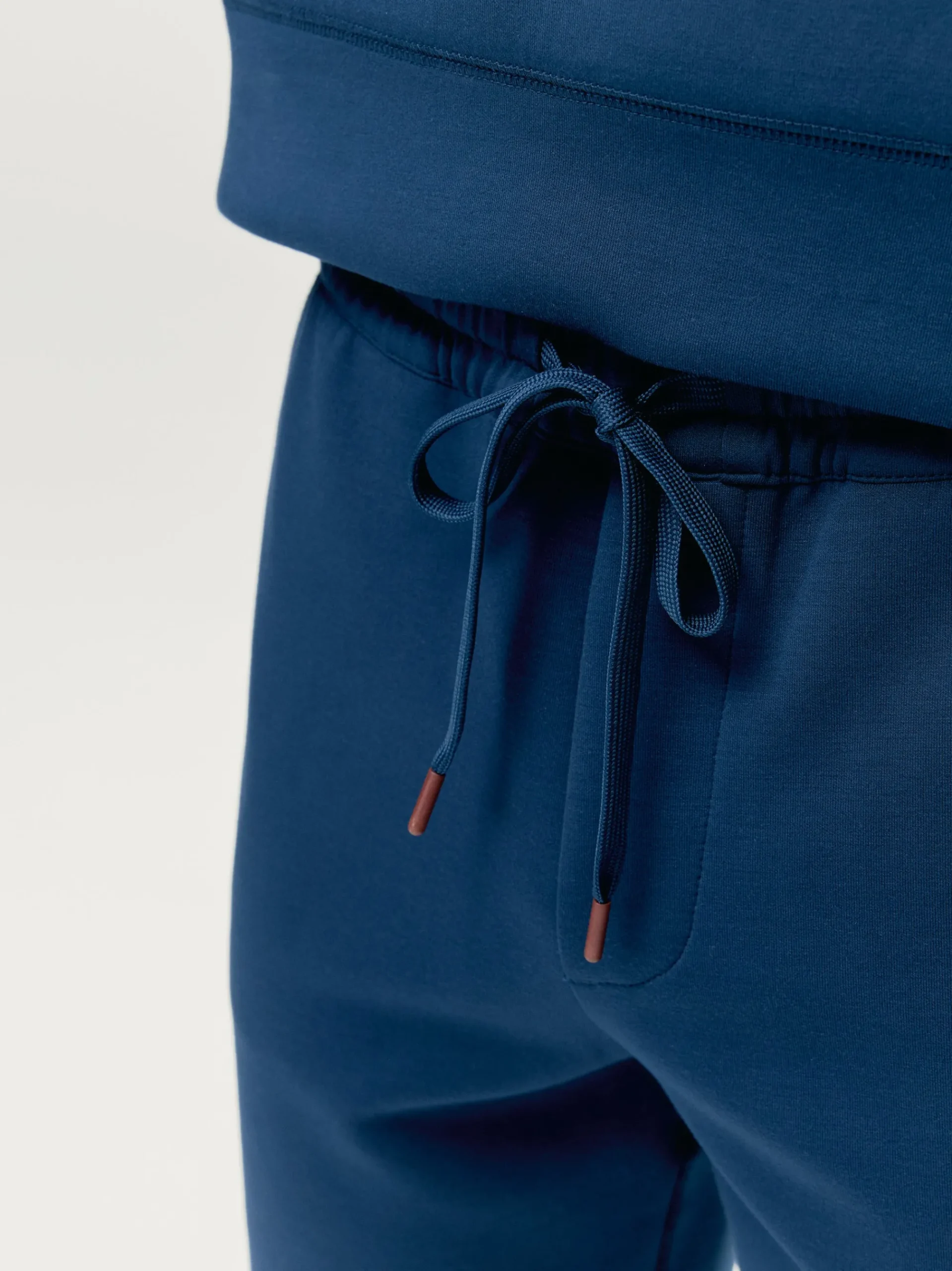 Born Living Yoga Short Hughes Sea Blue>Hombre Pantalones Cortos