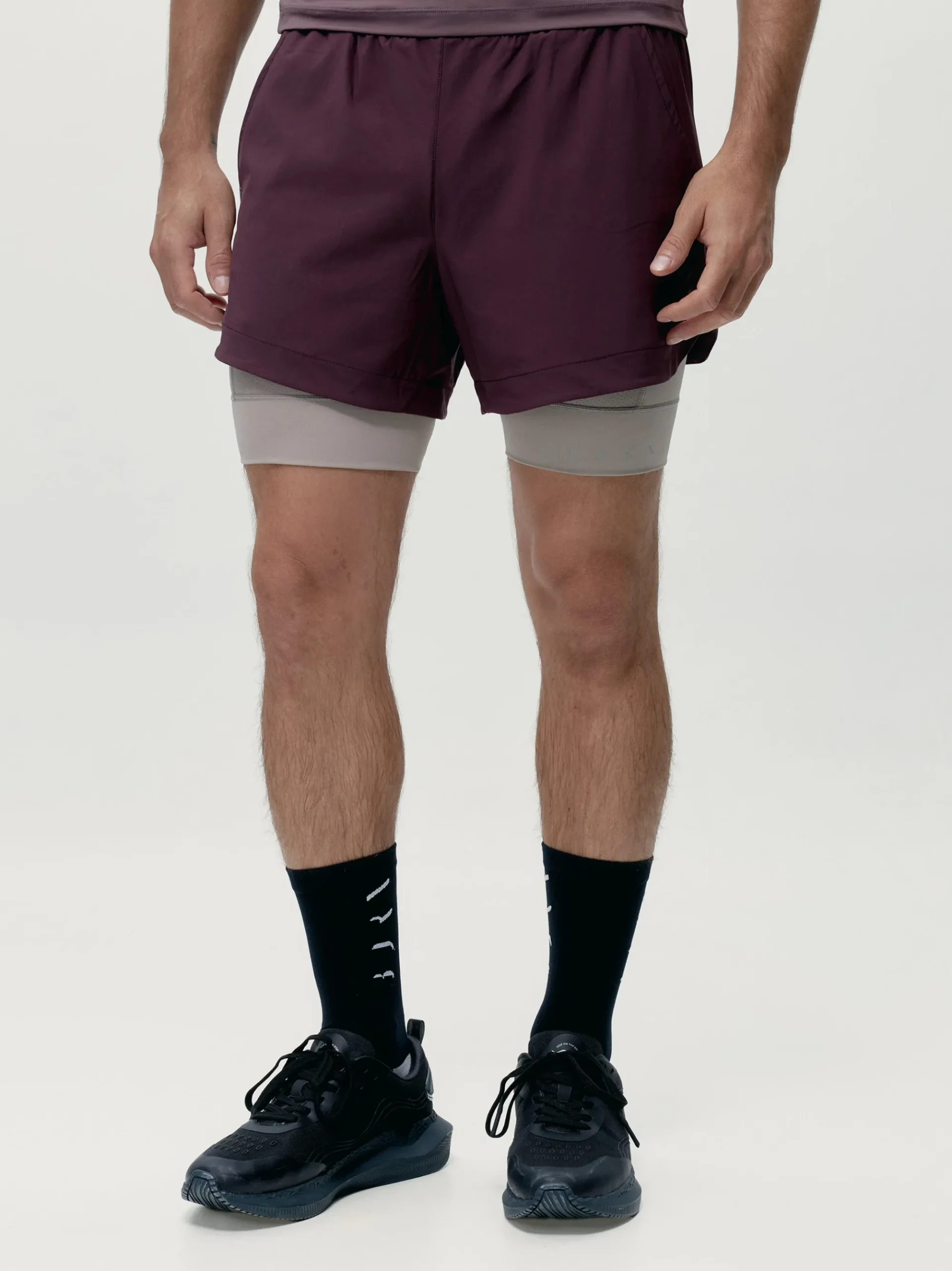 Born Living Yoga Short Mashu Dark Cherry/Grain>Hombre Pantalones Cortos