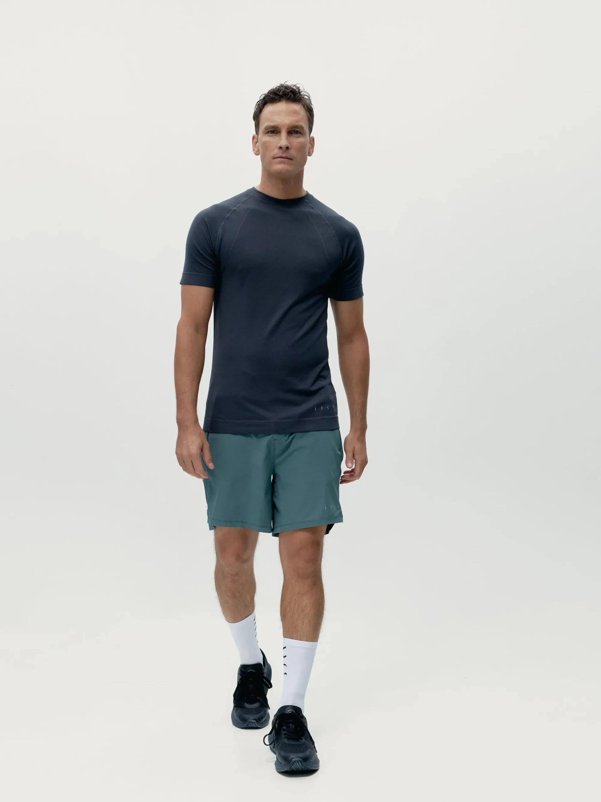 Born Living Yoga Short Natron Grey Green/Road Gray>Hombre Pantalones Cortos