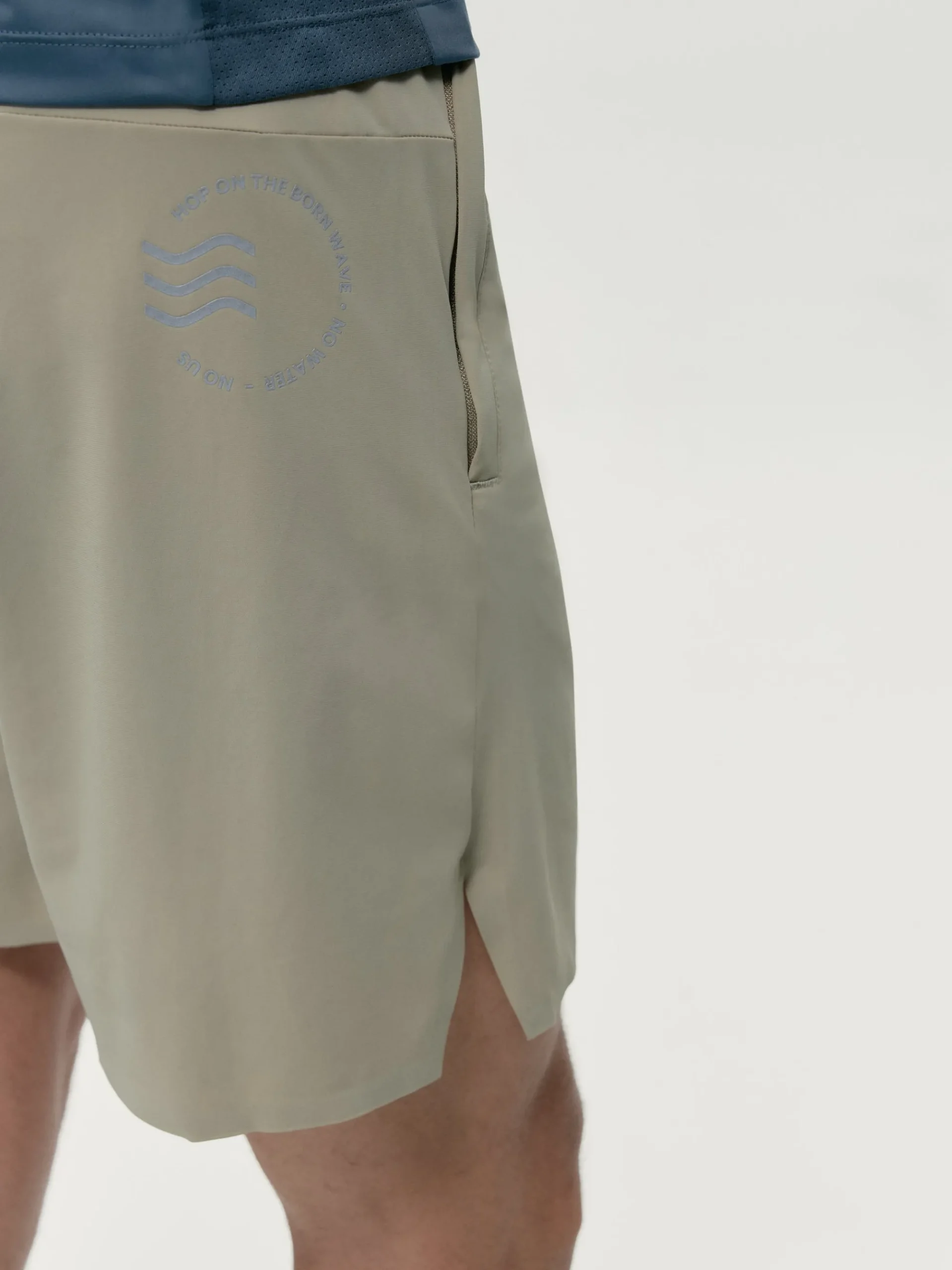 Born Living Yoga Short Orinoco Root>Hombre Pantalones Cortos