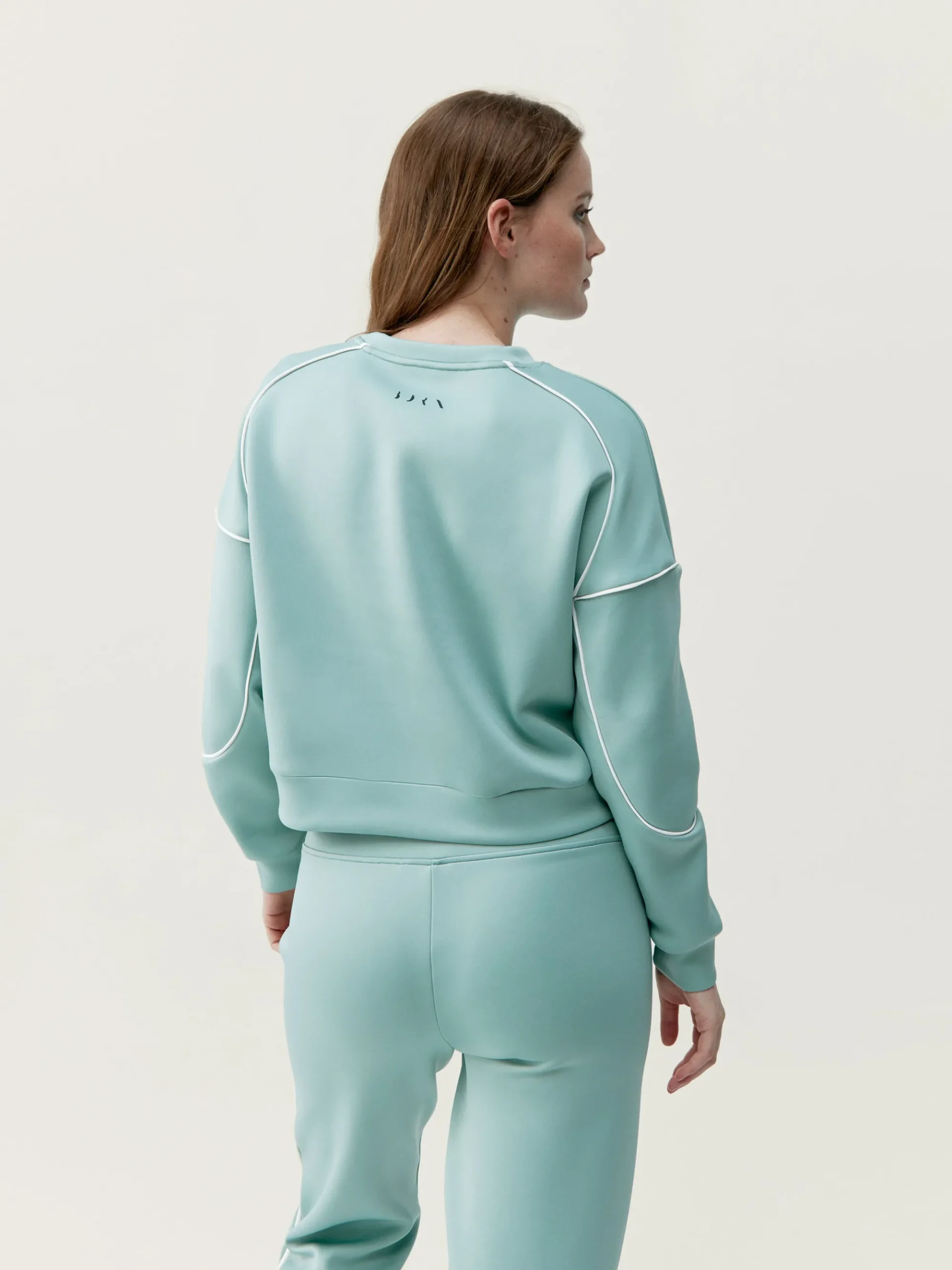 Born Living Yoga Sweatshirts Agda Jade Grey/Off White>Mujer Sudaderas