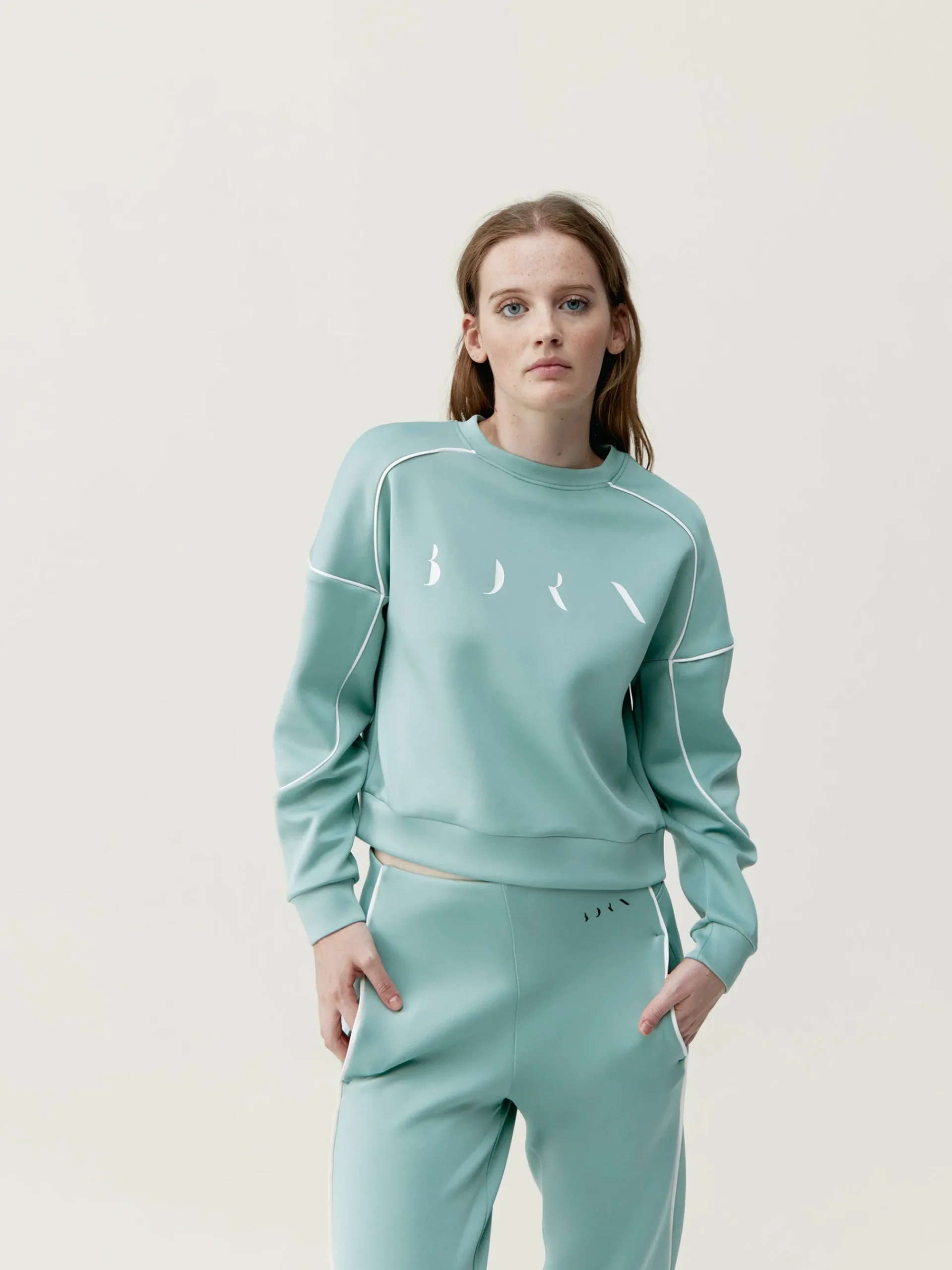 Born Living Yoga Sweatshirts Agda Jade Grey/Off White>Mujer Sudaderas