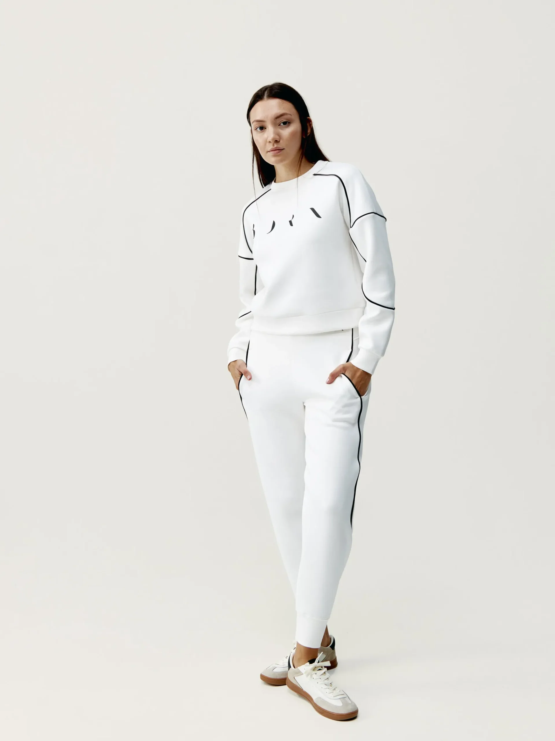 Born Living Yoga Sweatshirts Agda Off White/Black>Mujer Sudaderas