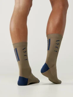 Born Living Yoga Tech Socks Rock><noscript><img width=
