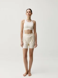 Born Living Yoga Top Bikila White Chalk><noscript><img width=
