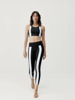 Born Living Yoga Top Bindi Black/white><noscript><img width=