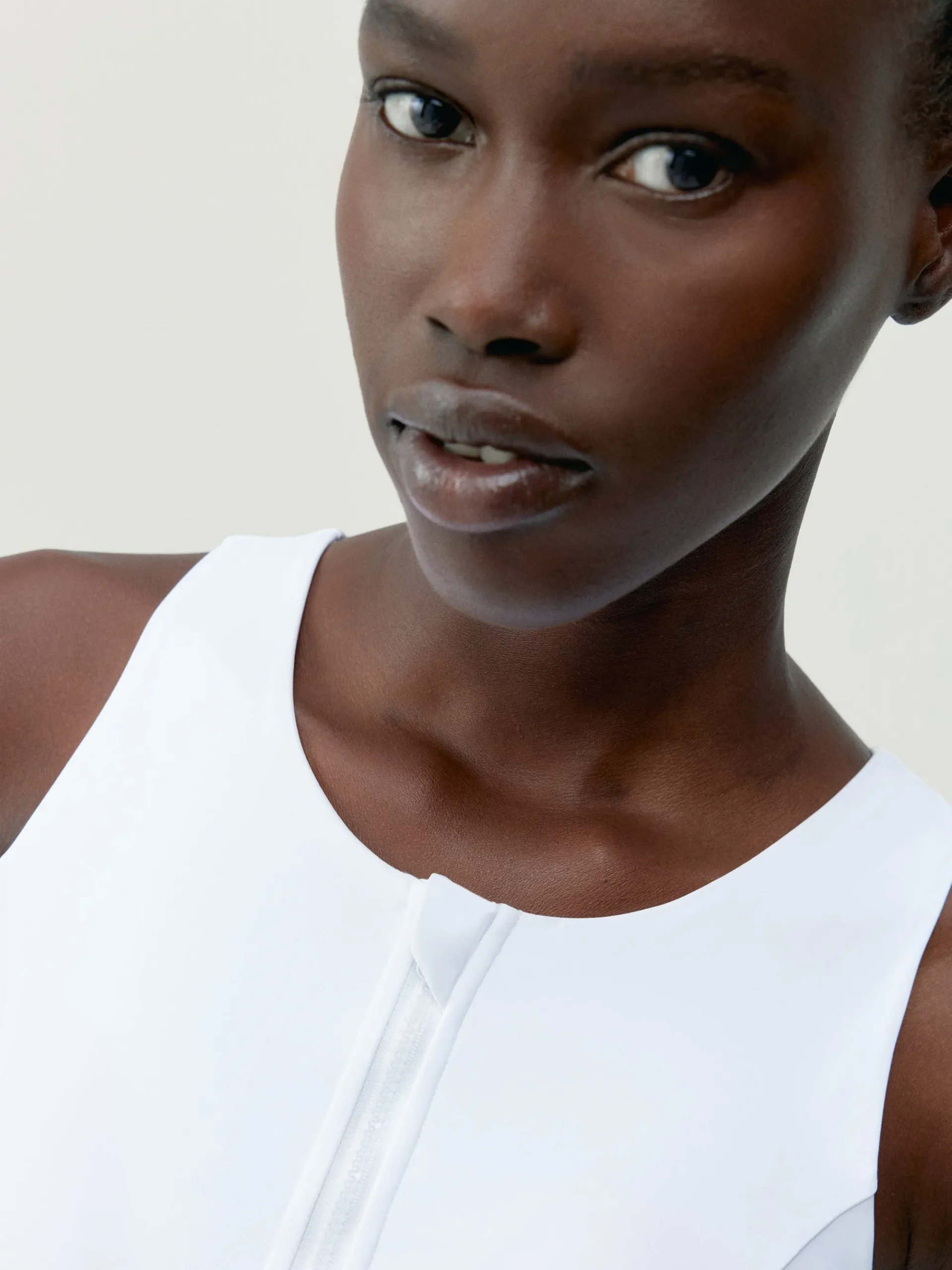 Born Living Yoga Top Eider White>Mujer Sujetadores Deportivos