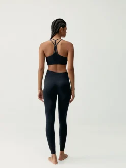 Born Living Yoga Top Hatha Black><noscript><img width=
