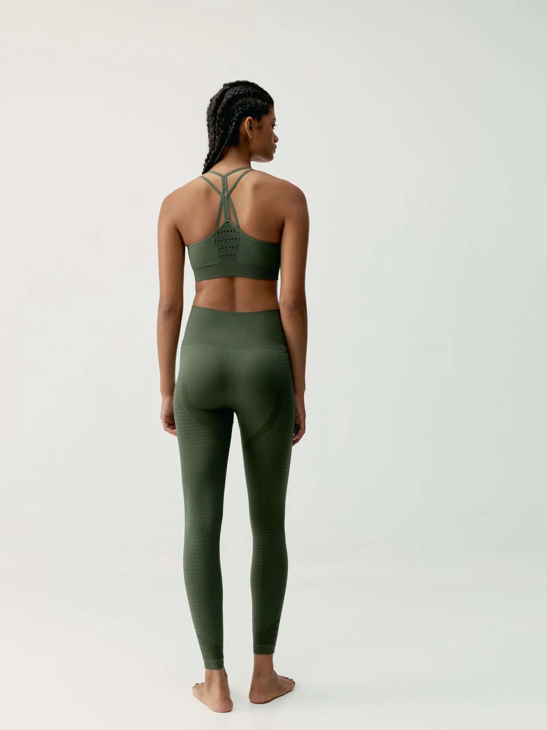 Born Living Yoga Top Hatha Dark Olive>Mujer Sujetadores Deportivos