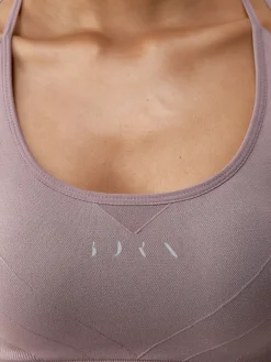 Born Living Yoga Top Keren Woodrose><noscript><img width=