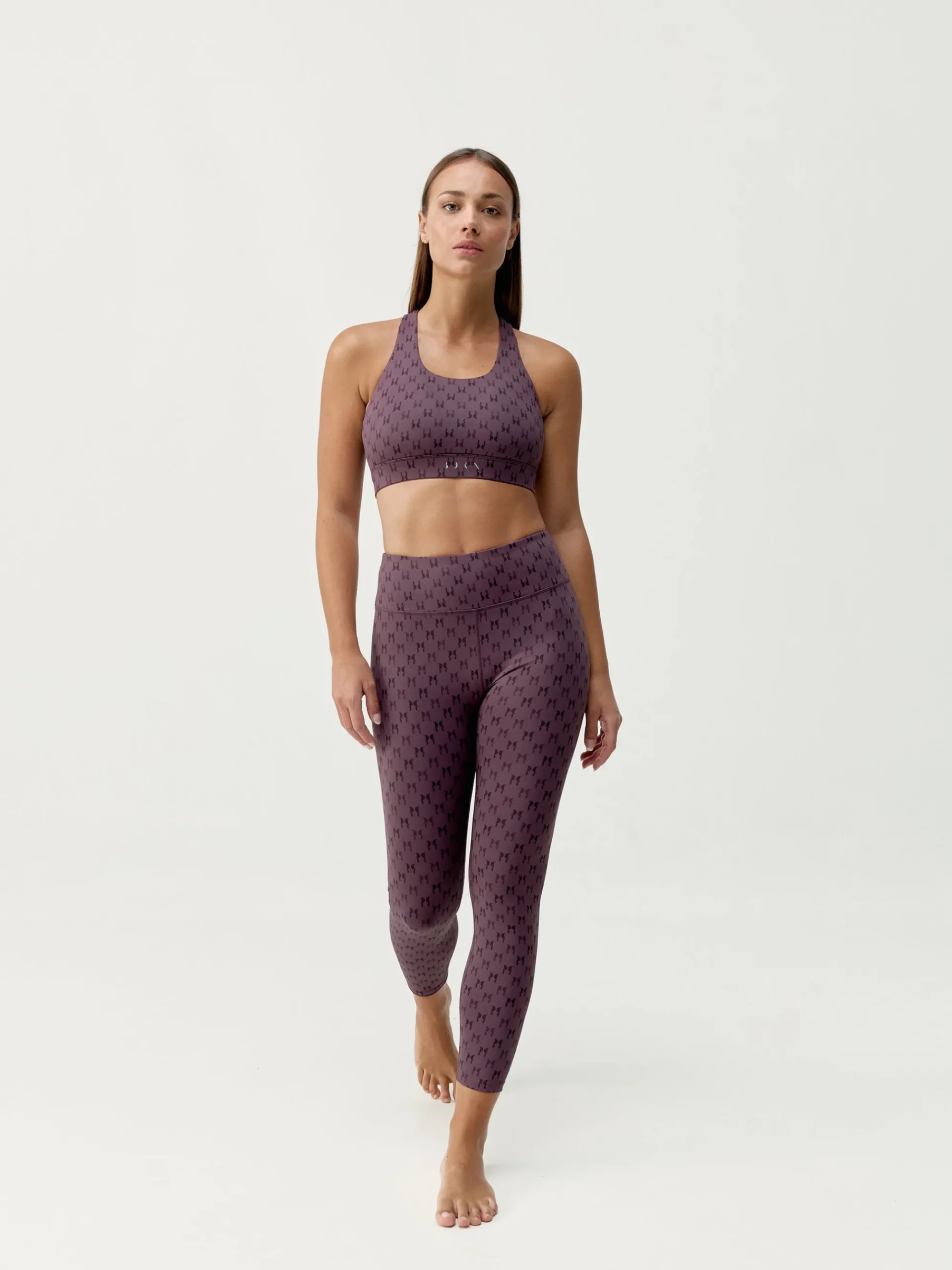 Born Living Yoga Top Monogram Dark Cherry>Mujer Sujetadores Deportivos