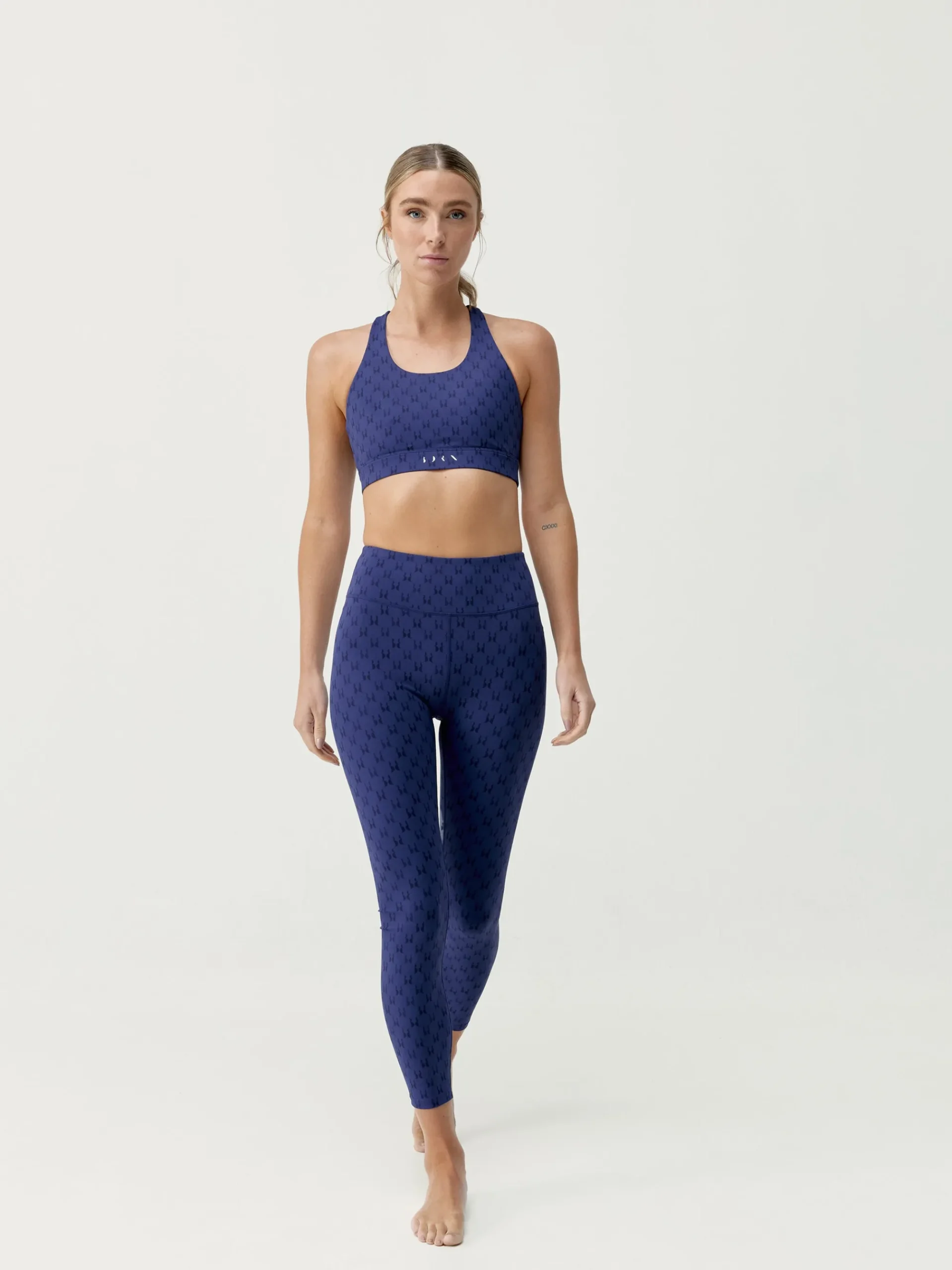 Born Living Yoga Top Monogram Next Blue>Mujer Sujetadores Deportivos