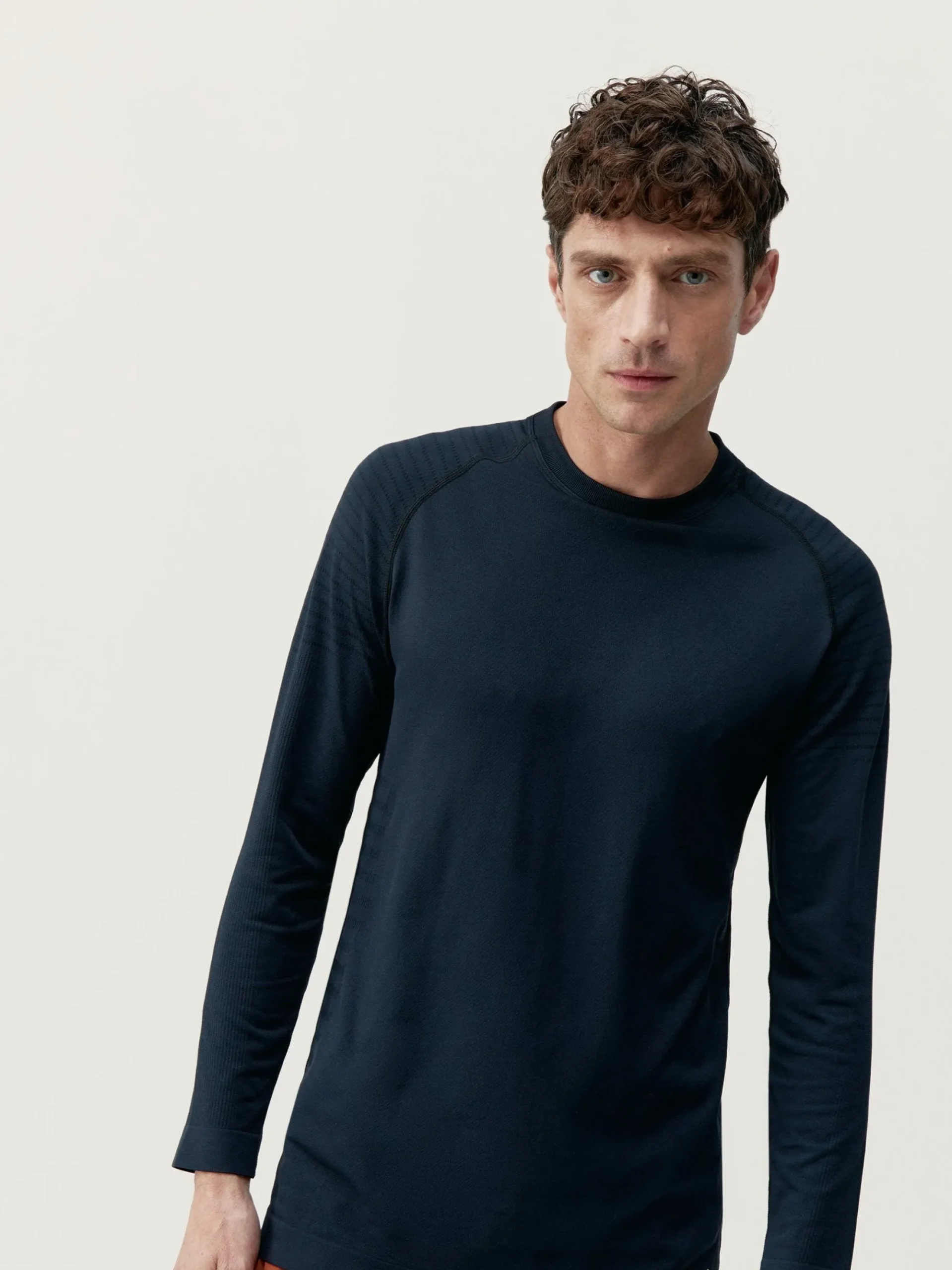 Born Living Yoga T-Shirt Aral Black>Hombre Camisetas · Polos