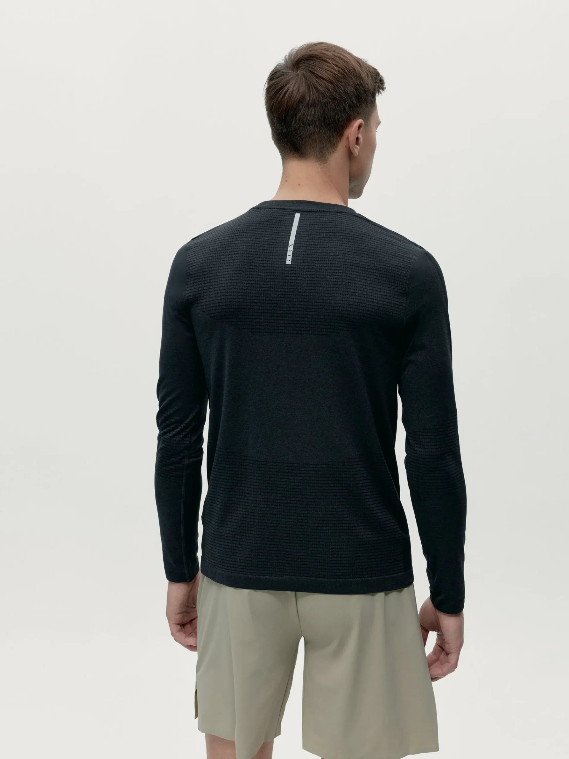 Born Living Yoga T-Shirt Kilux Anthracite>Hombre Camisetas · Polos