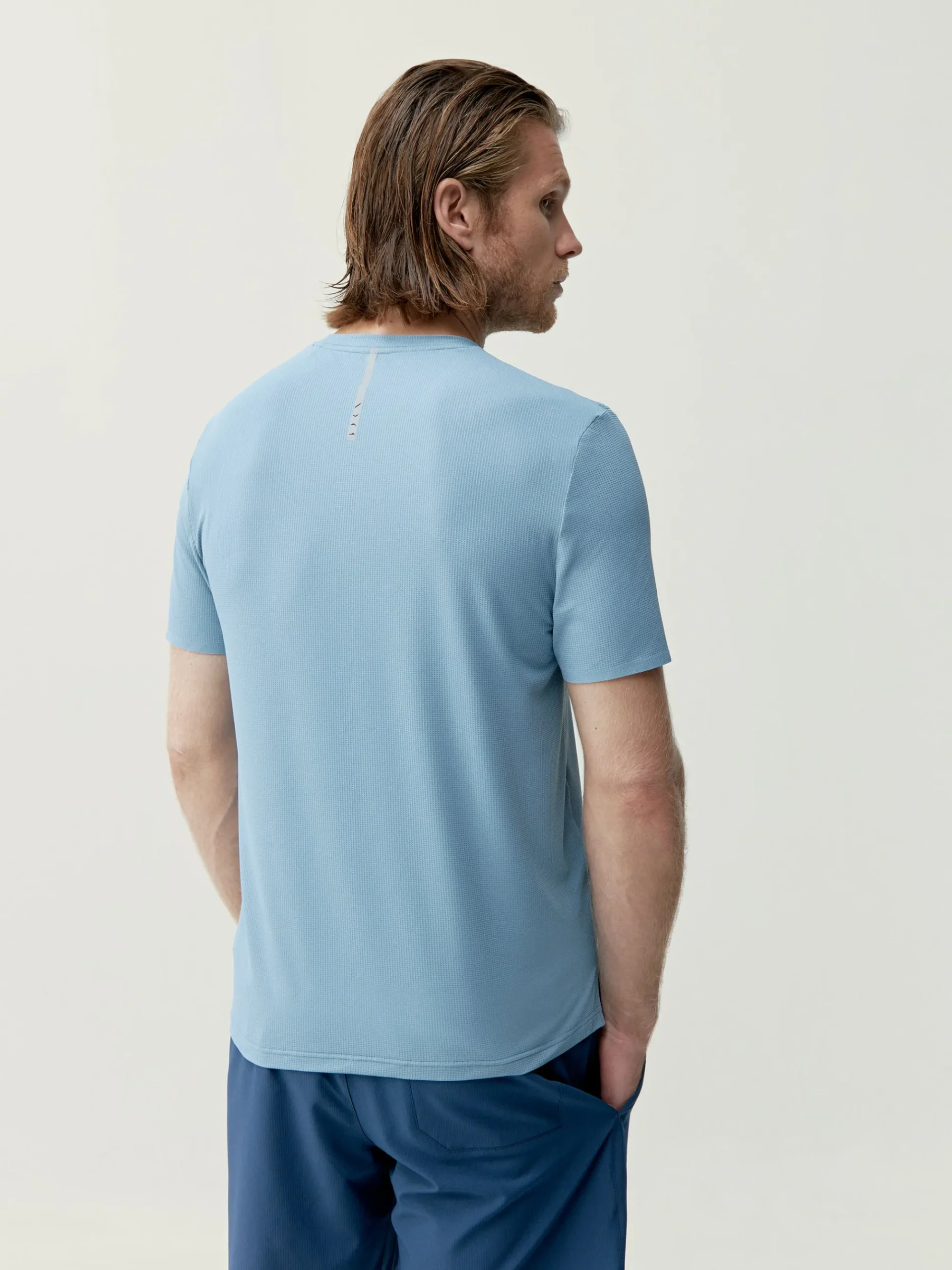 Born Living Yoga T-Shirt Nadym Citadel Blue>Hombre Camisetas · Polos