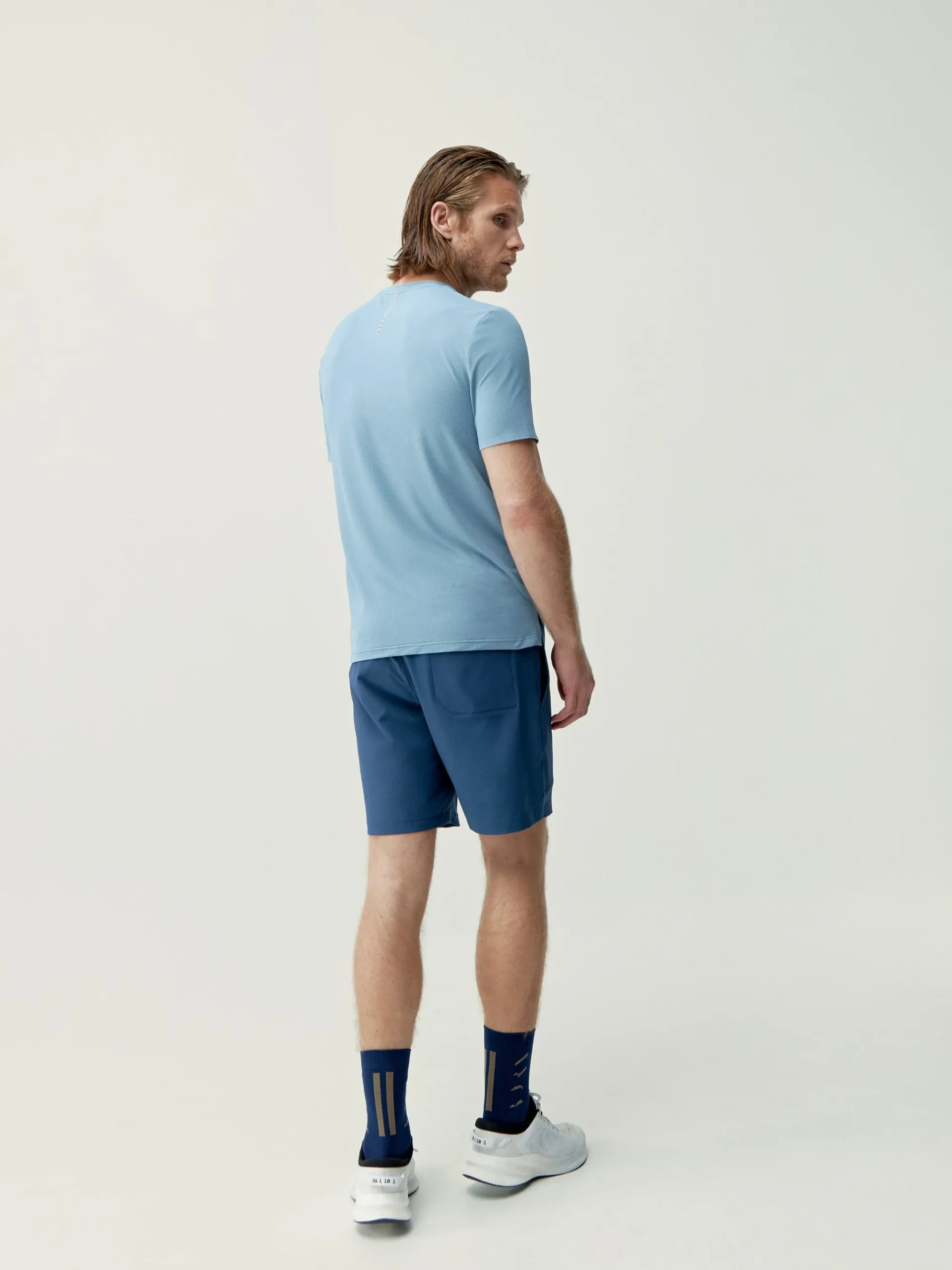 Born Living Yoga T-Shirt Nadym Citadel Blue>Hombre Camisetas · Polos