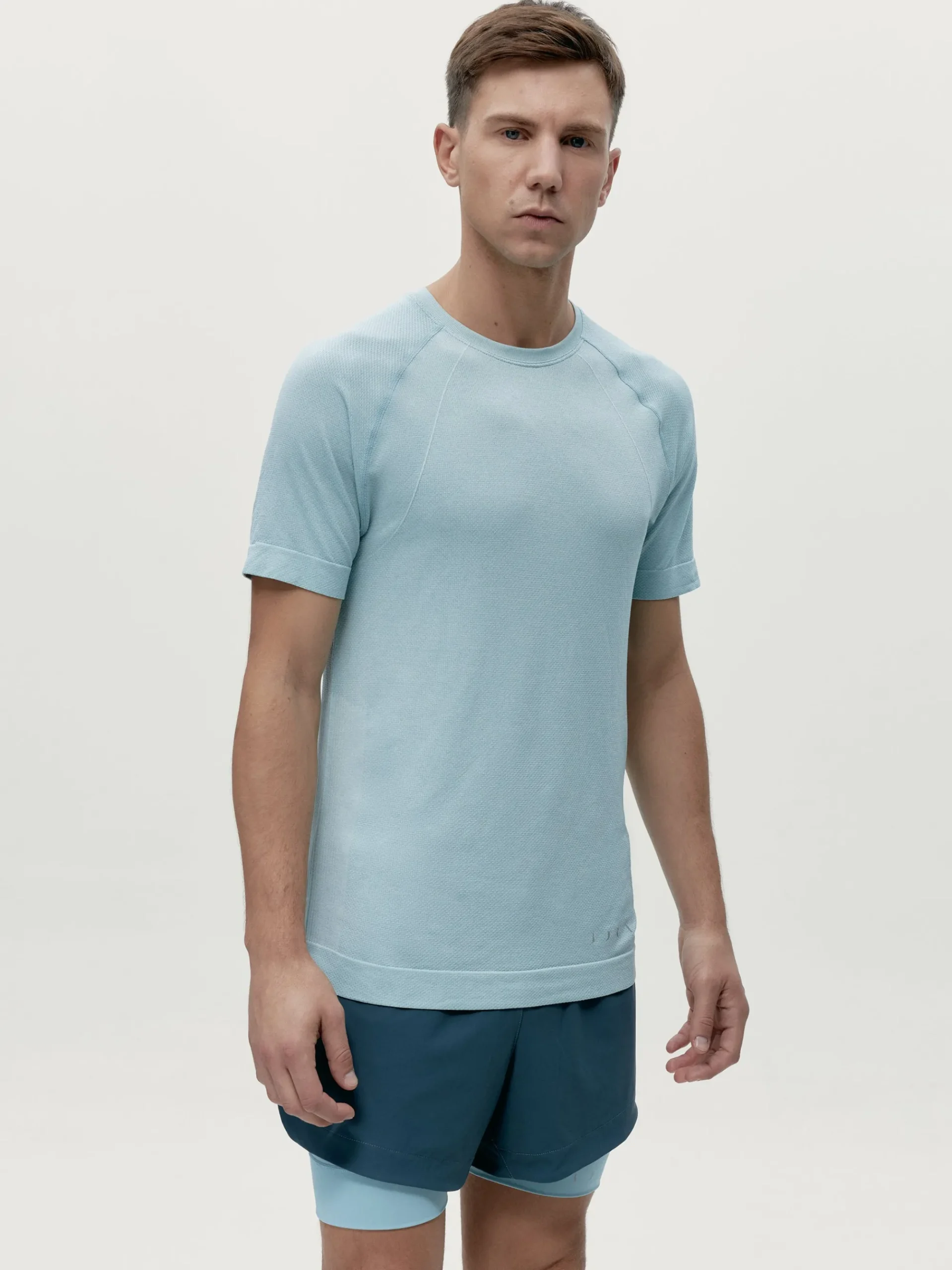 Born Living Yoga T-Shirt Otawa Blue Chalk>Hombre Camisetas · Polos