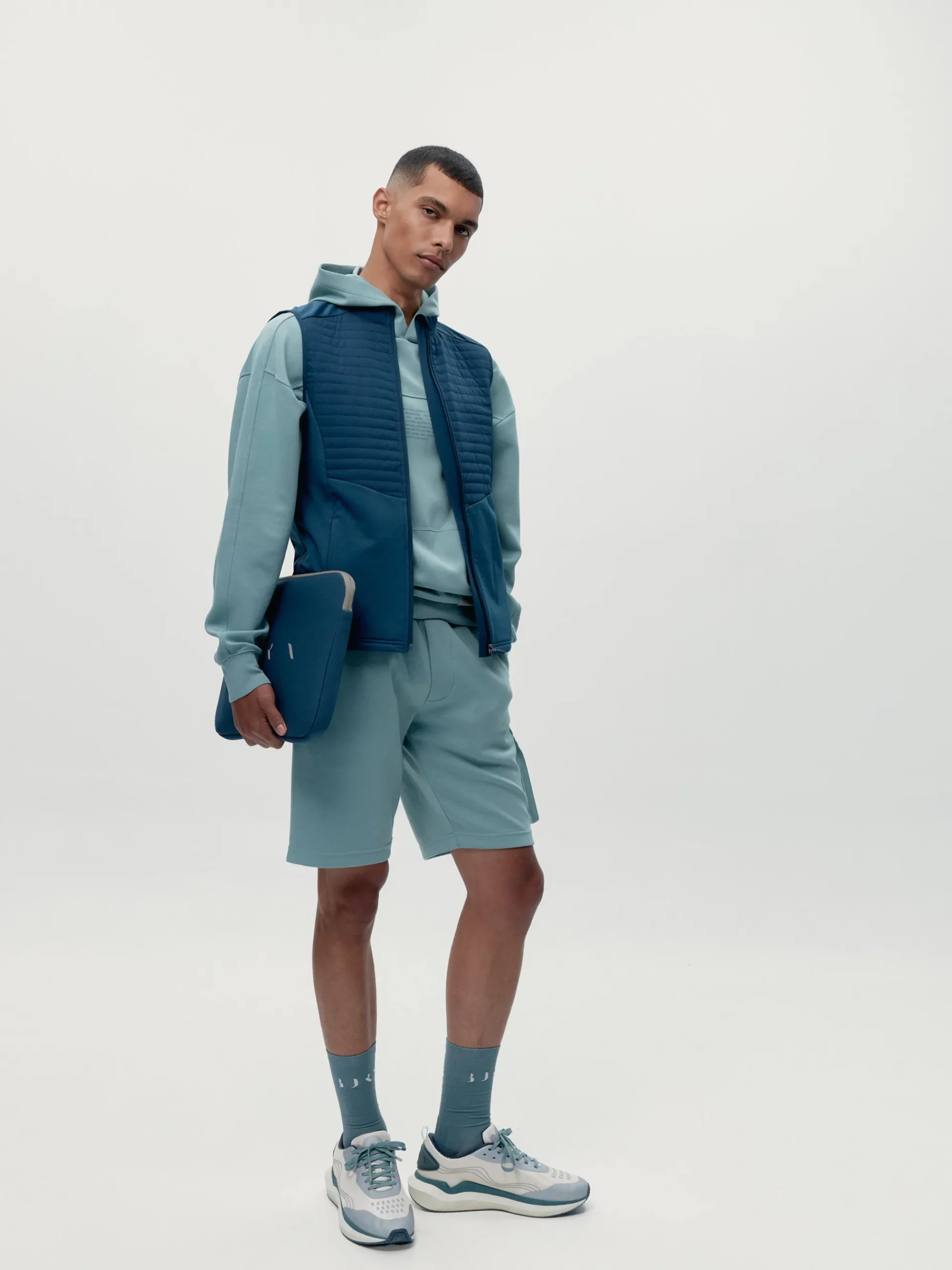 Born Living Yoga Vest Collins Sea Blue>Hombre Abrigos · Chaquetas|Chalecos