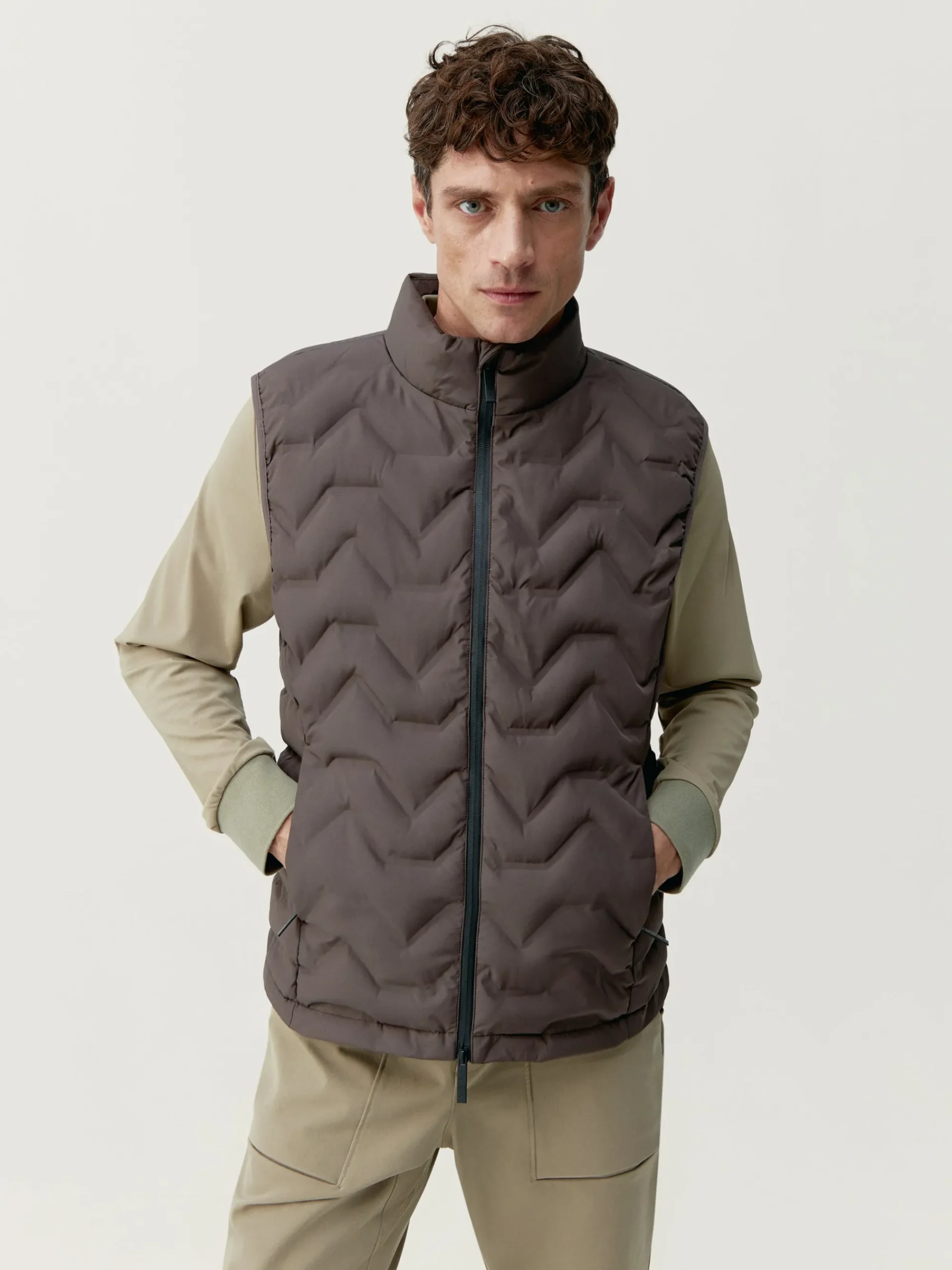 Born Living Yoga Vest Sepik Chocolat>Hombre Abrigos · Chaquetas|Chalecos