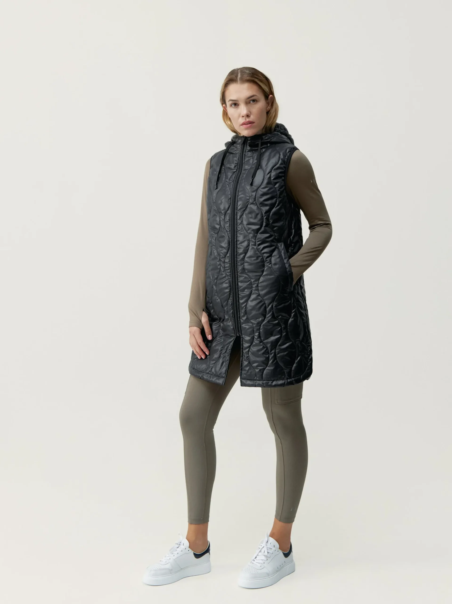 Born Living Yoga Vest Tessa Black>Mujer Chalecos